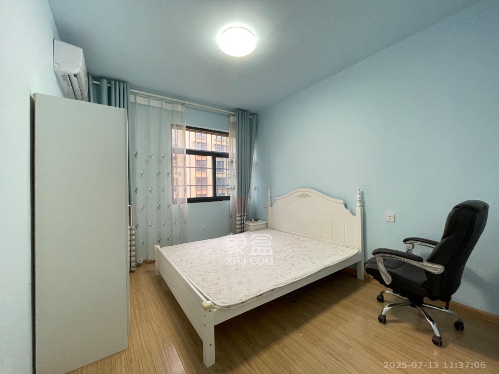 安泰嘉园（湘府邻伴）  3室2厅1卫    2000.0元/月室内图