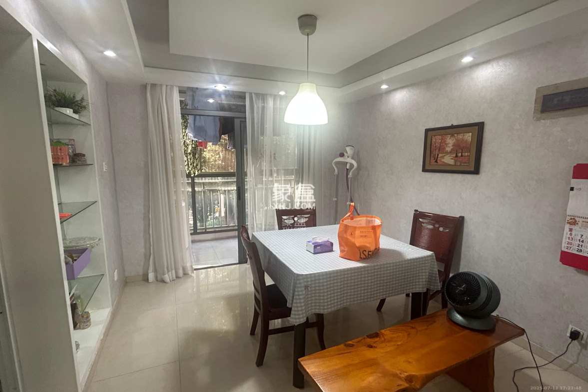 上海城小区 3室2厅2卫 2500.0元/月 上海城小区 3室2厅2卫 2500.0元/月室内图