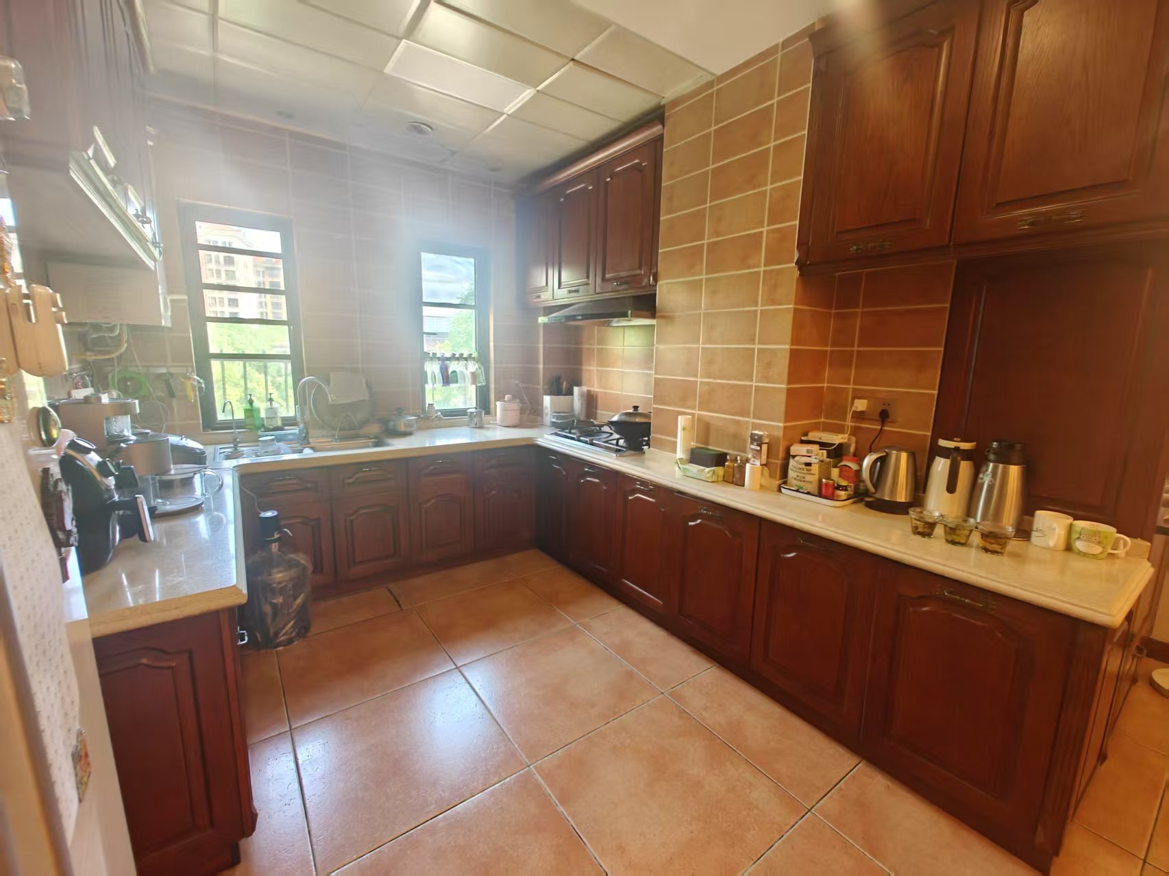 佳兆业金域天下一期 4室2厅3卫 185.0万 佳兆业金域天下一期 4室2厅3卫 185.0万室内图