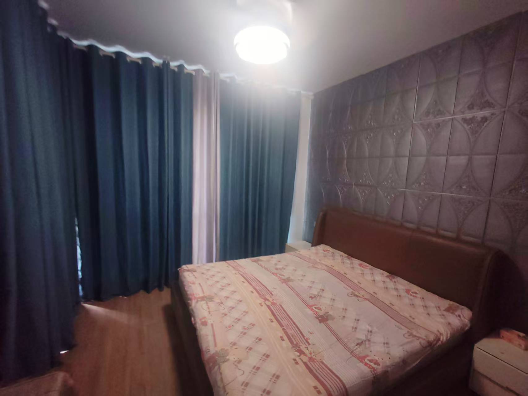 春藤小镇  4室2厅2卫    110.0万 春藤小镇  4室2厅2卫    110.0万室内图