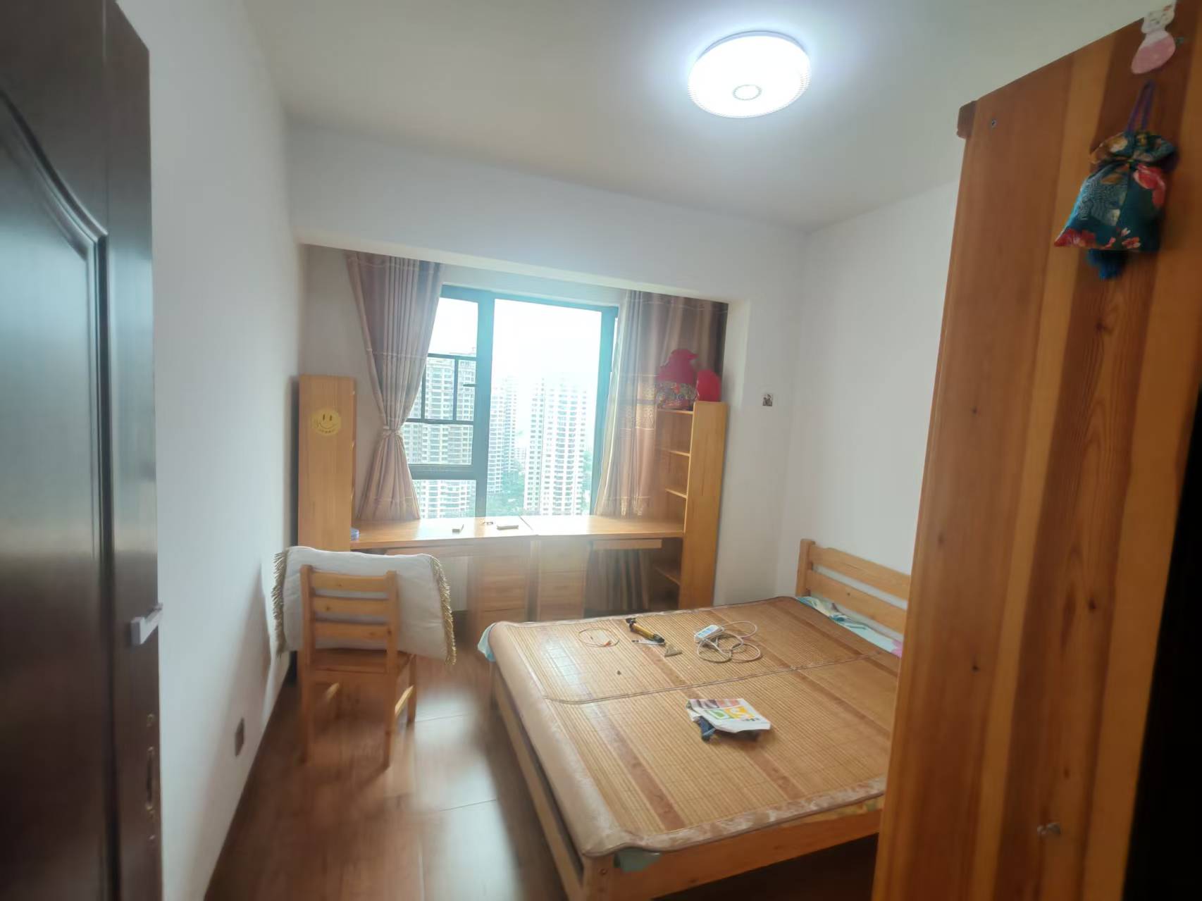 春藤小镇 4室2厅2卫 77.5万 春藤小镇 4室2厅2卫 77.5万室内图