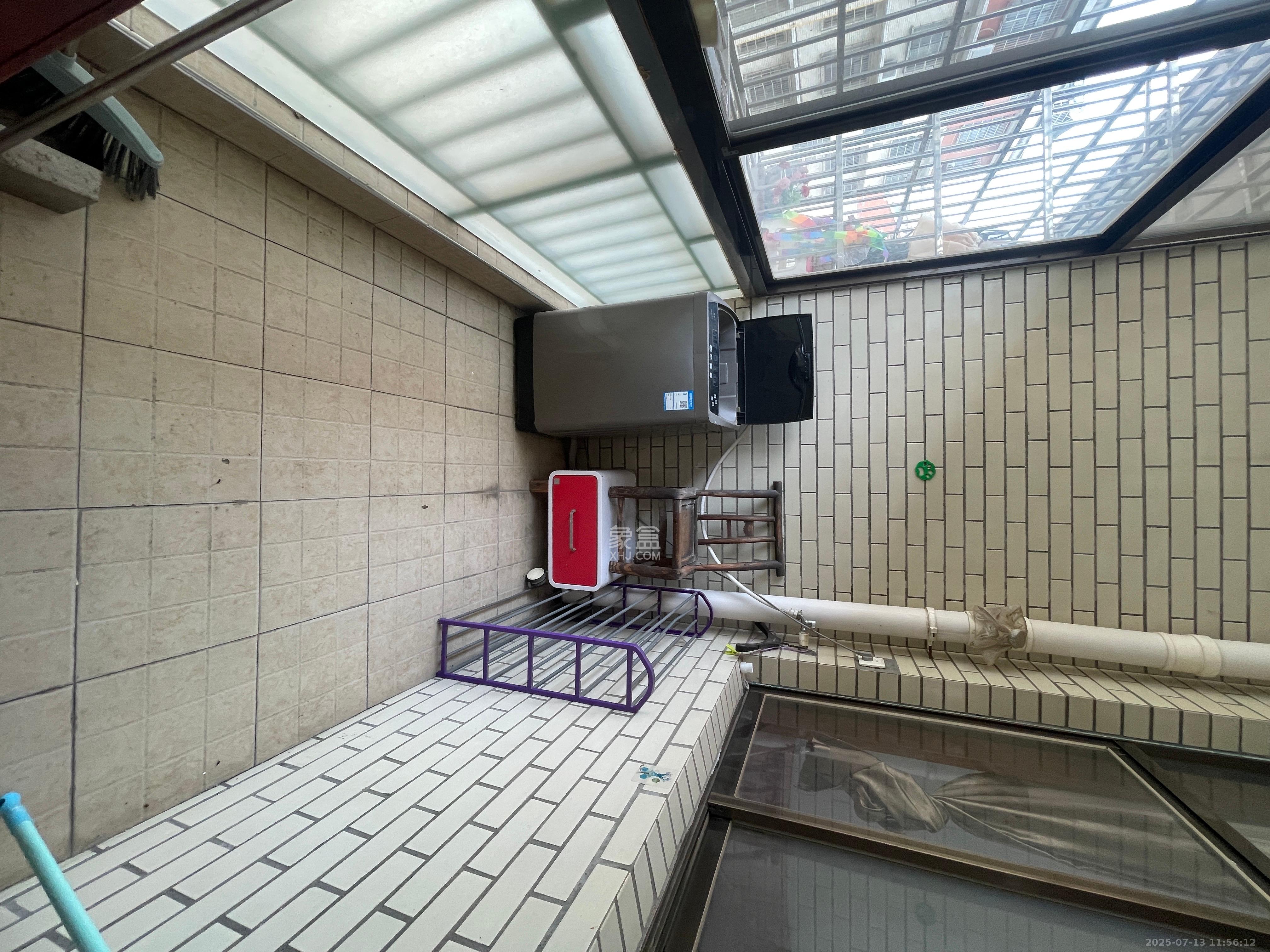 马栏山安置小区  2室2厅1卫    1450.0元/月 马栏山安置小区  2室2厅1卫    1450.0元/月室内图