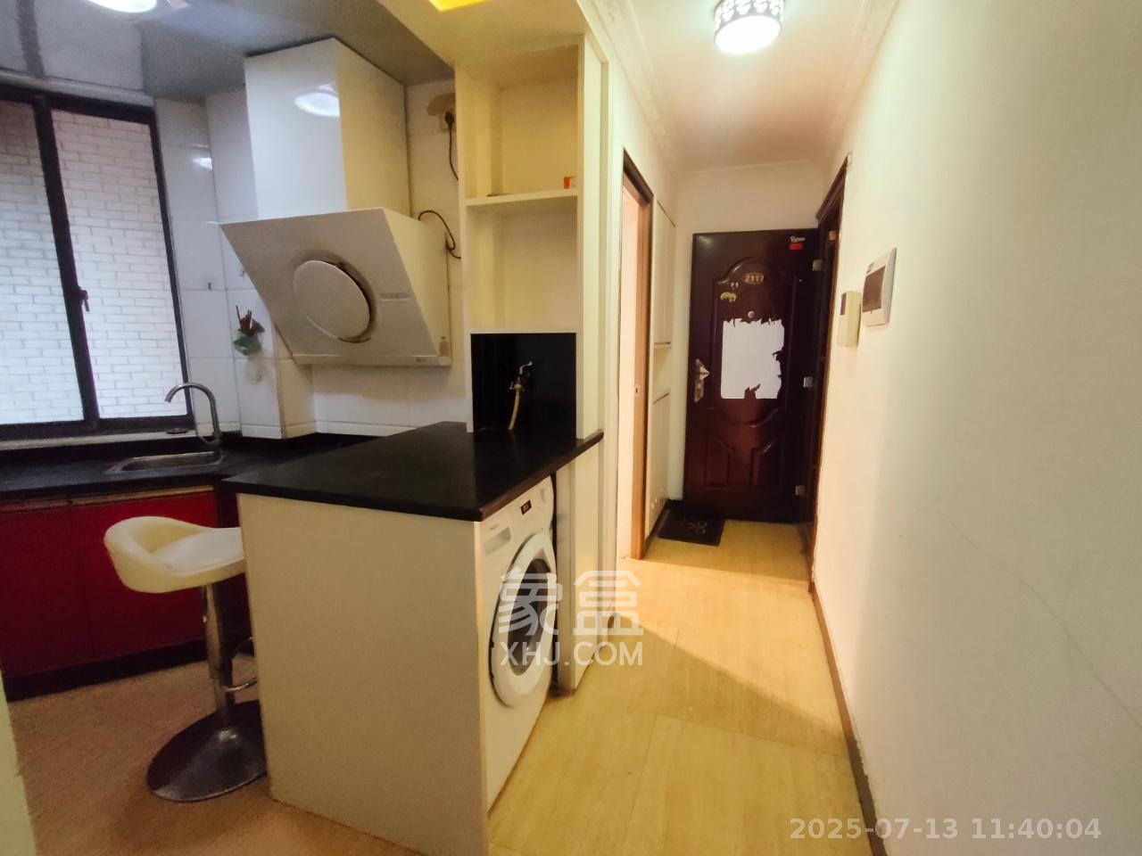 少帅府  1室1厅1卫    2500.0元/月