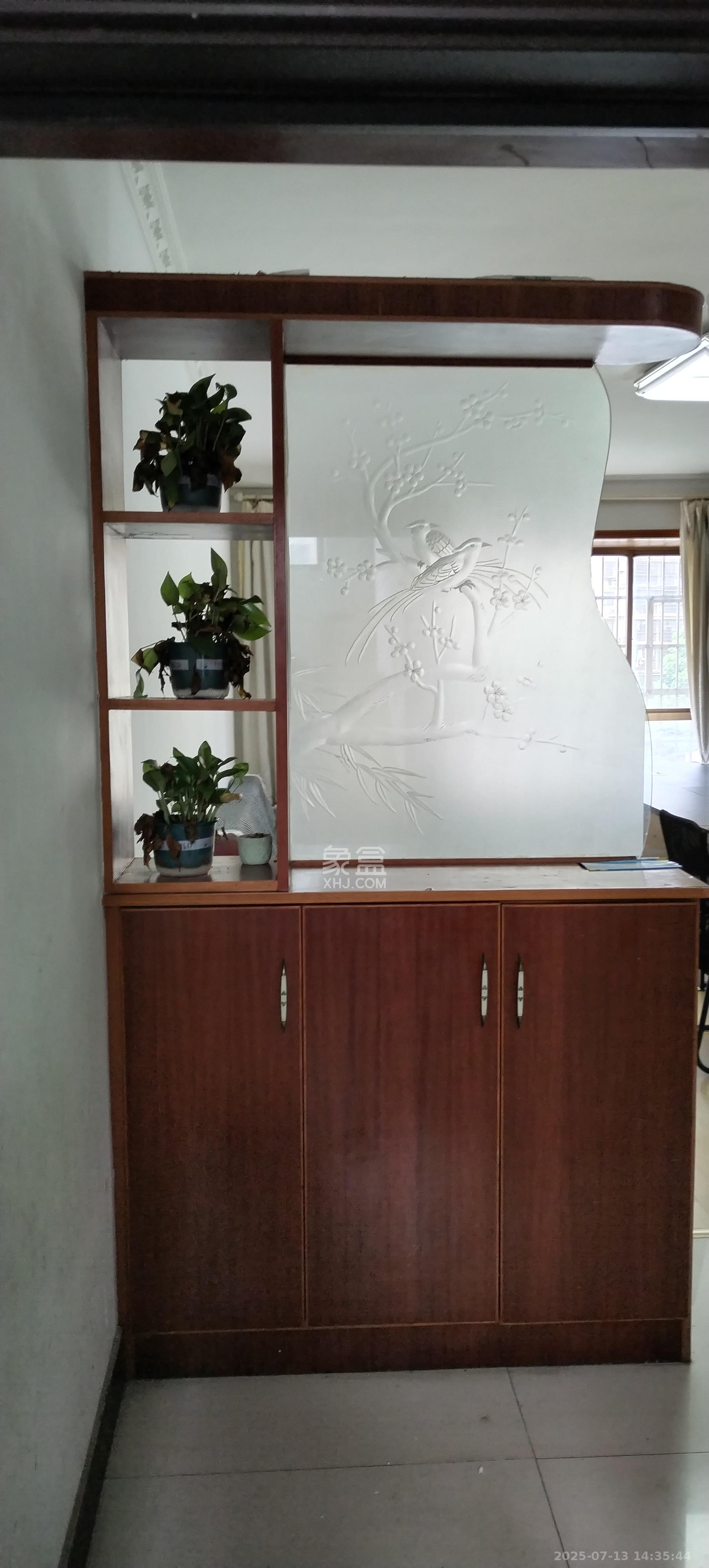 莲湖汽配城 3室2厅2卫 1800.0元/月 莲湖汽配城 3室2厅2卫 1800.0元/月室内图