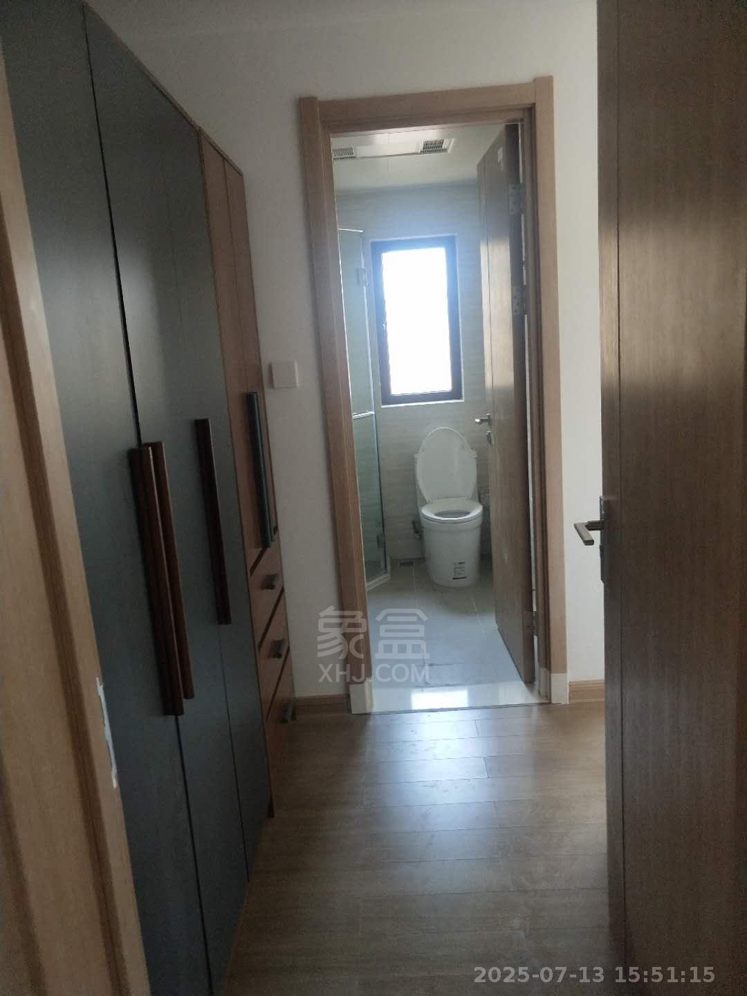 美的翰城 3室2厅2卫 1800.0元/月 美的翰城 3室2厅2卫 1800.0元/月室内图