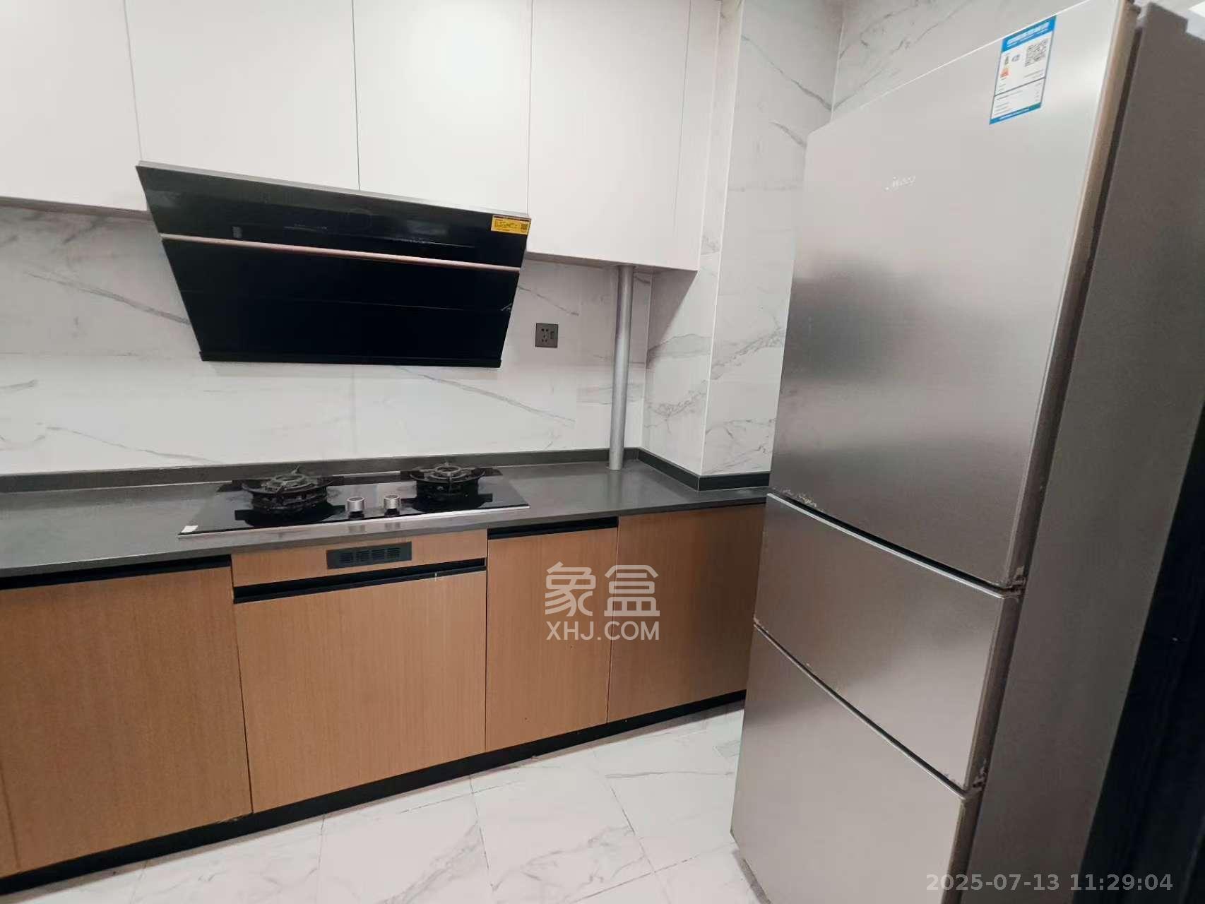 长房云西府一期  3室2厅1卫   2500.00元/月室内图