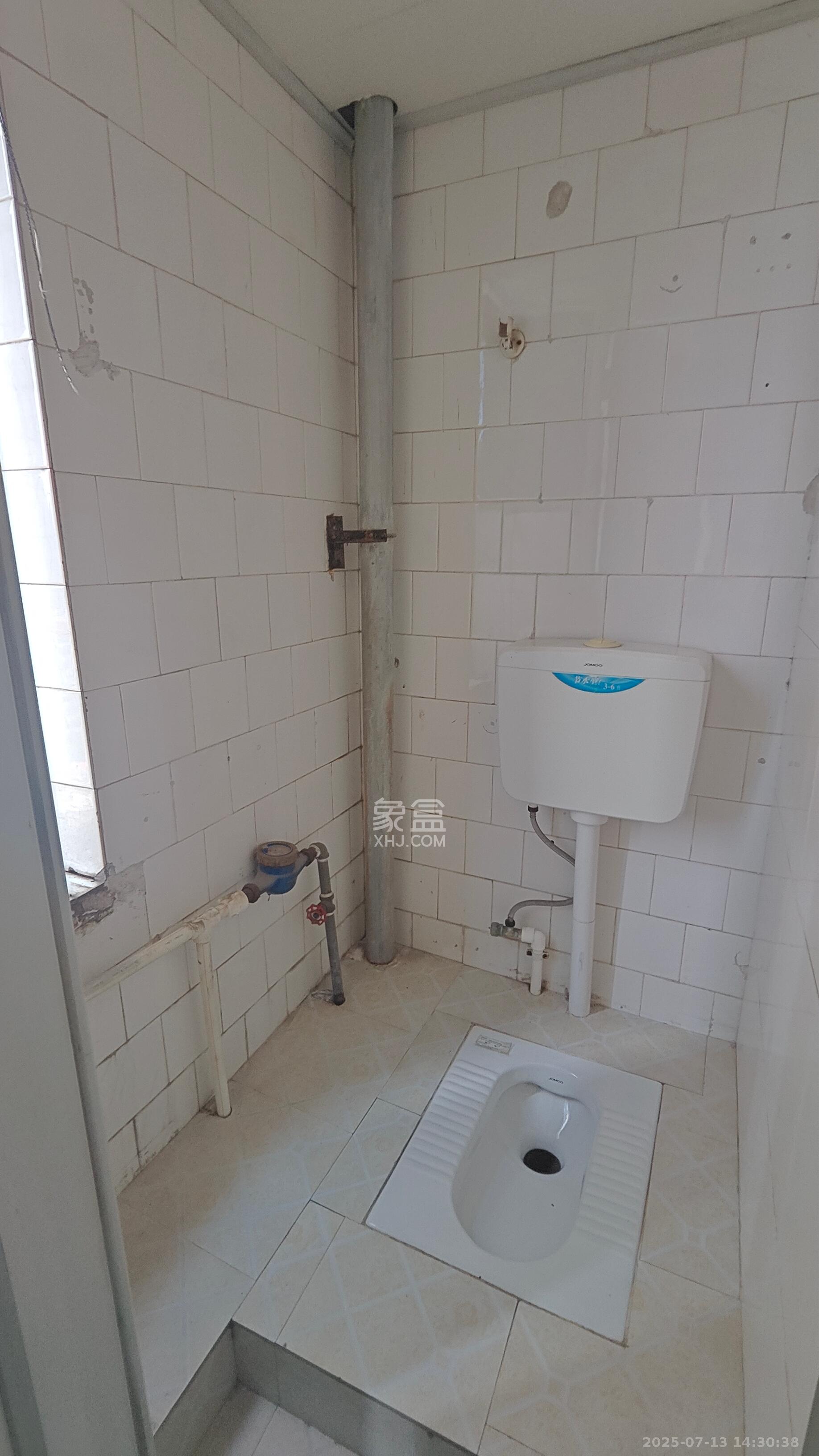 天心大厦  2室2厅1卫   2500.00元/月室内图