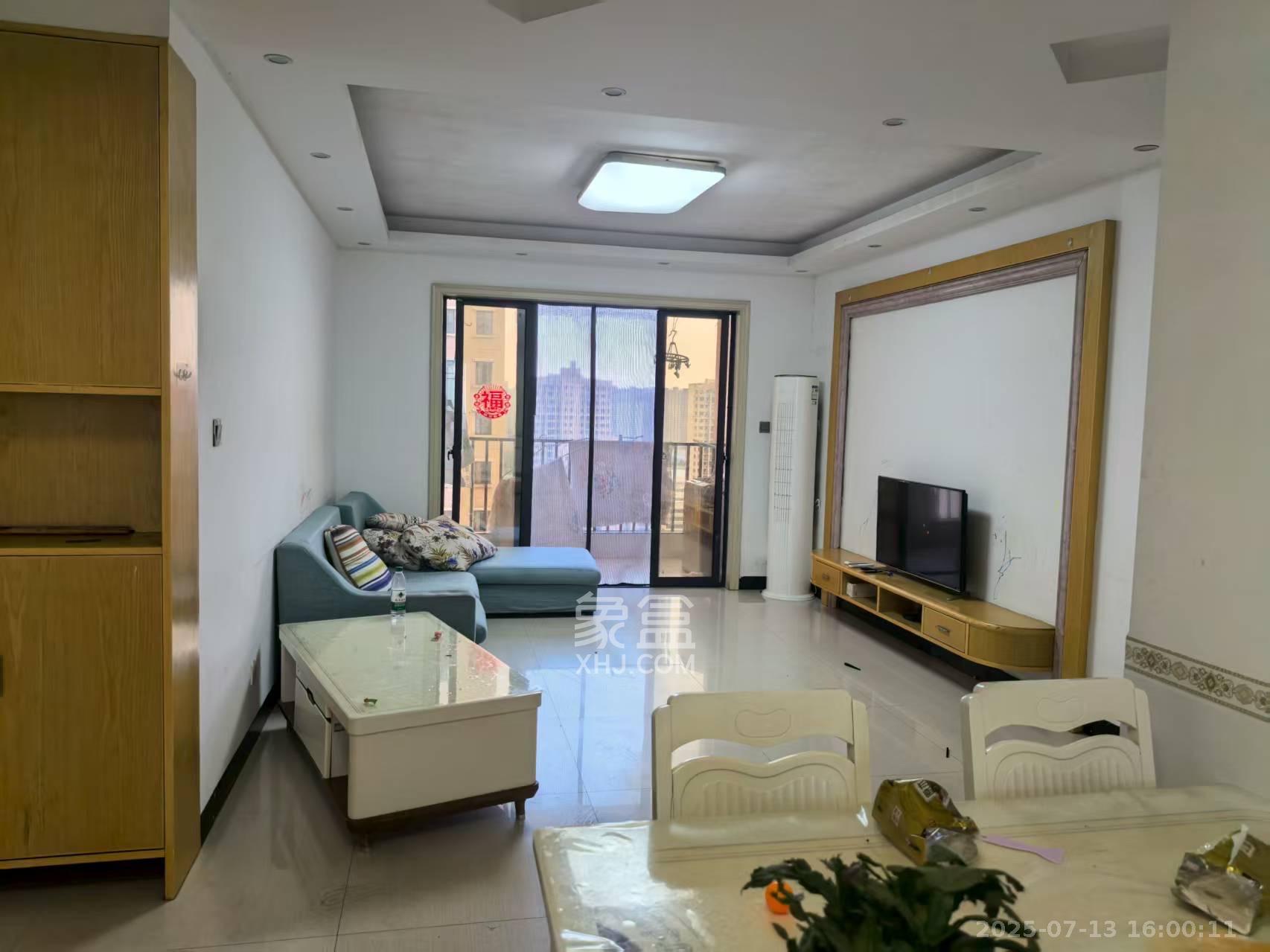 深业睿城 3室2厅2卫 2300.0元/月 深业睿城 3室2厅2卫 2300.0元/月室内图