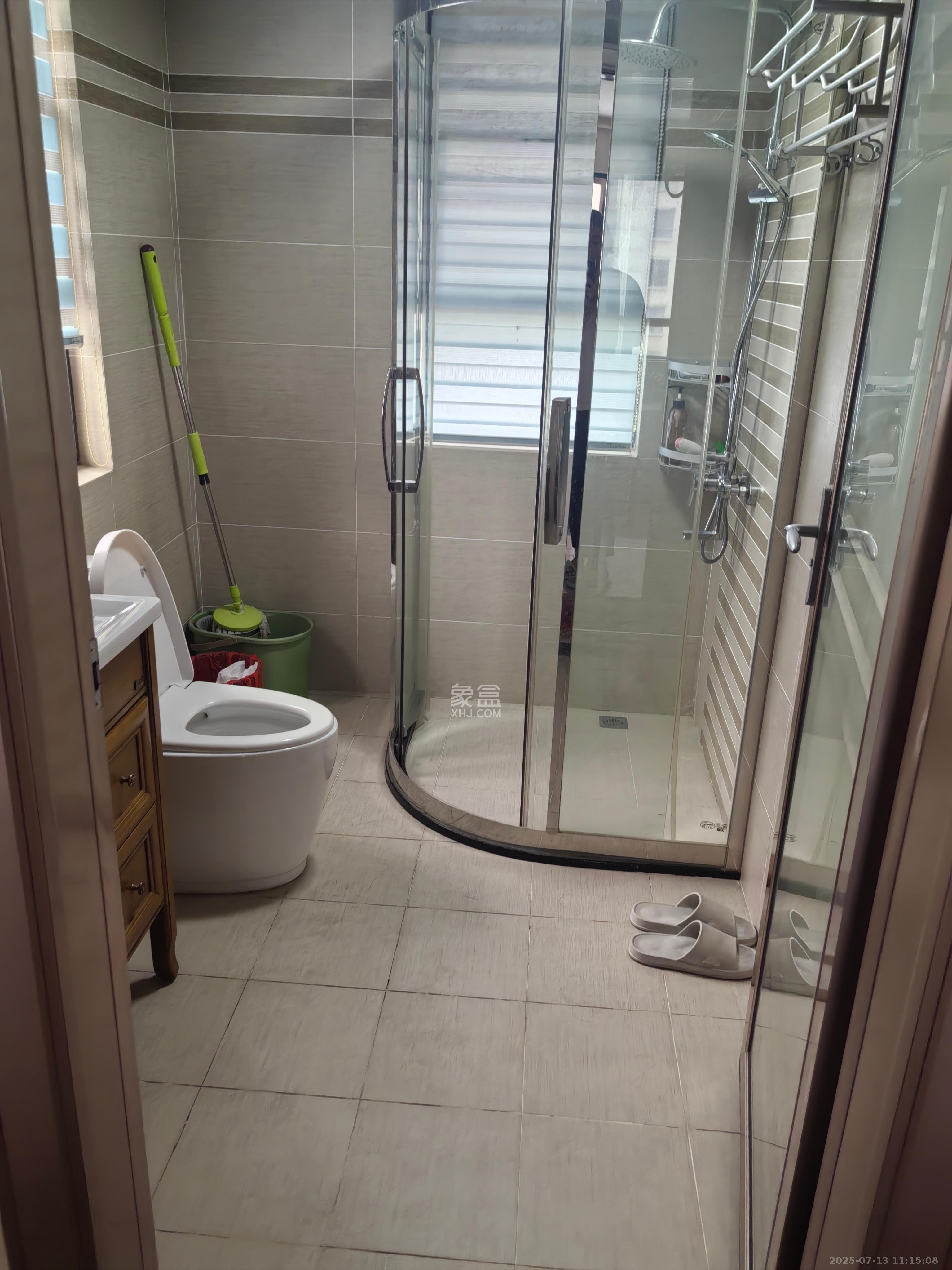 中海梅溪湖壹号 3室1厅2卫 3000.0元/月 中海梅溪湖壹号 3室1厅2卫 3000.0元/月室内图