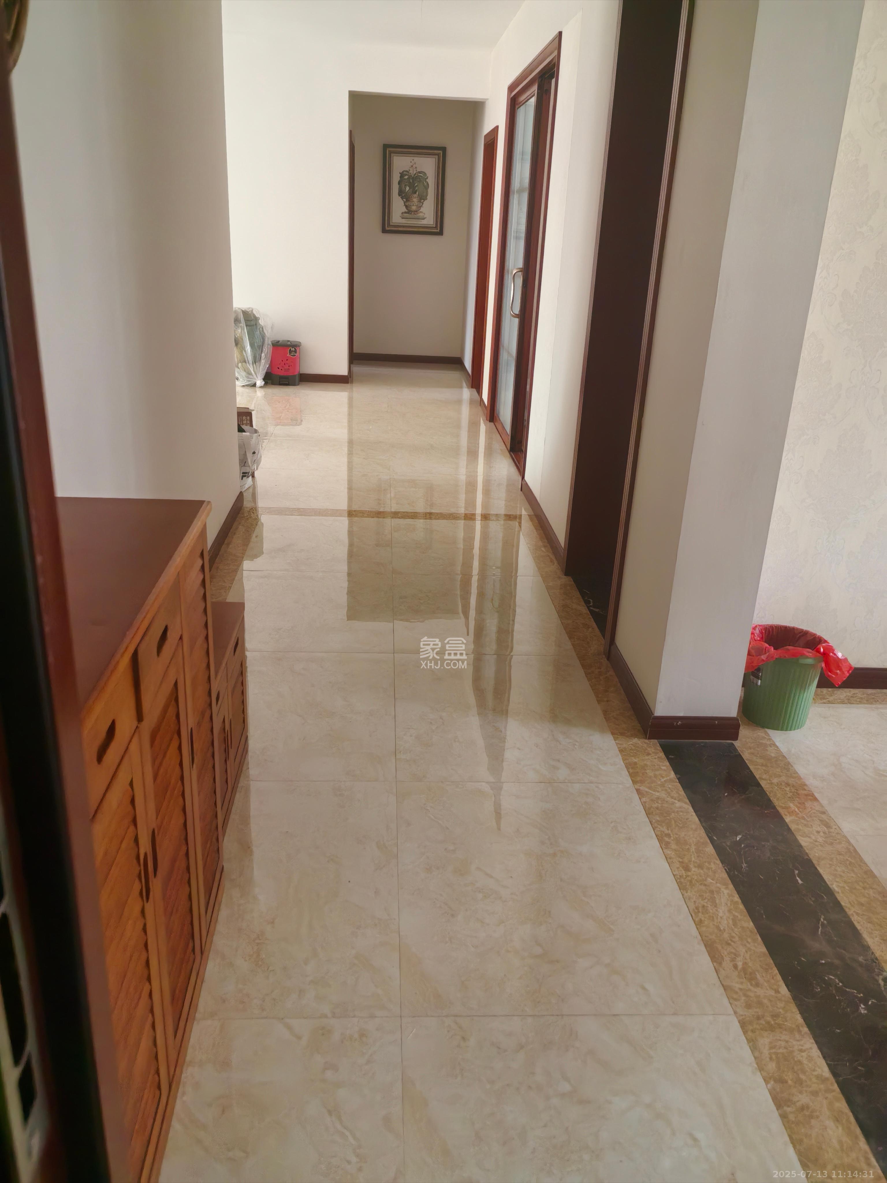 中海梅溪湖壹号 3室1厅2卫 3000.0元/月 中海梅溪湖壹号 3室1厅2卫 3000.0元/月室内图