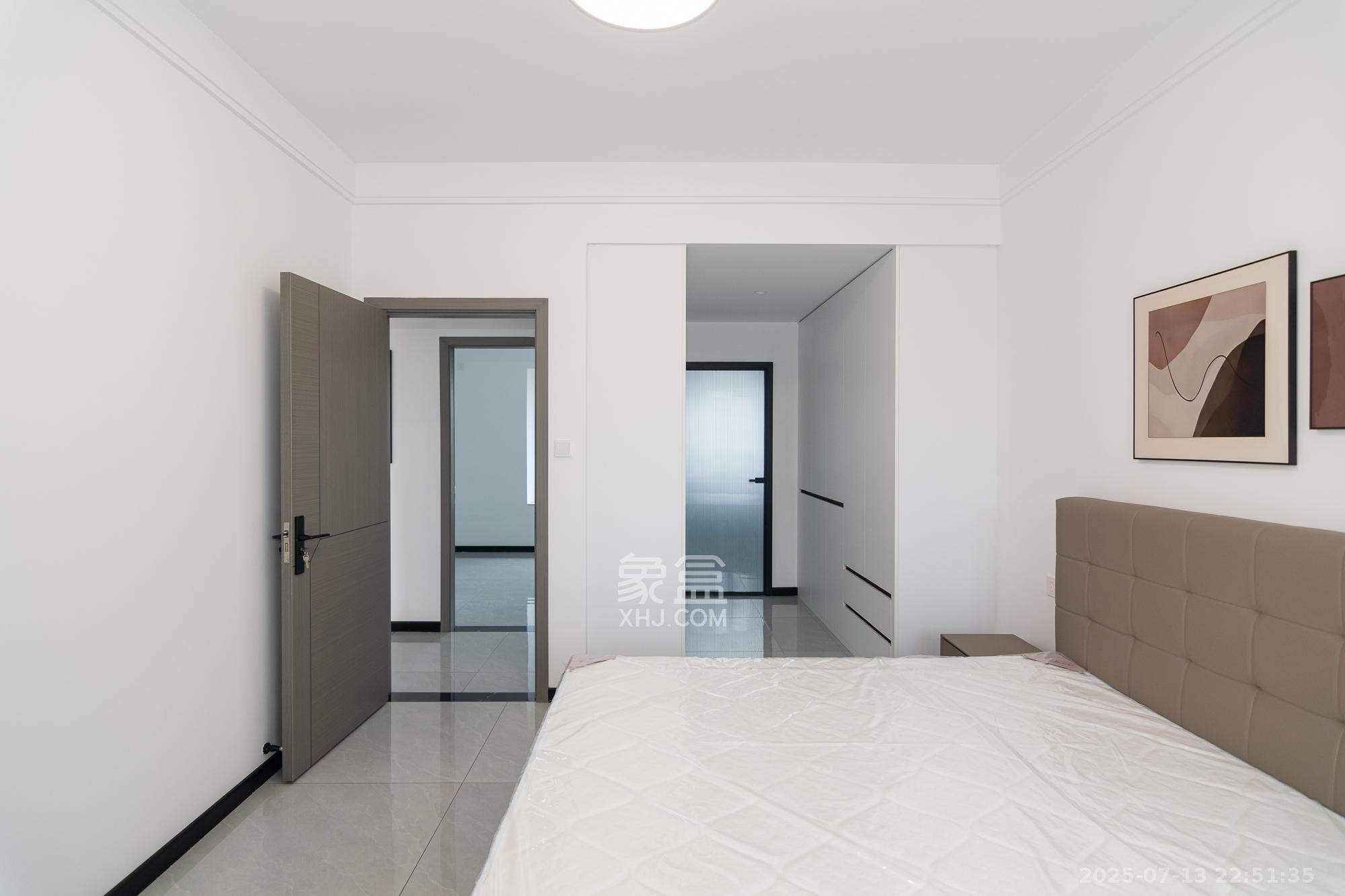 三润城(三润星城) 4室2厅2卫 126.8万 三润城(三润星城) 4室2厅2卫 126.8万卧室