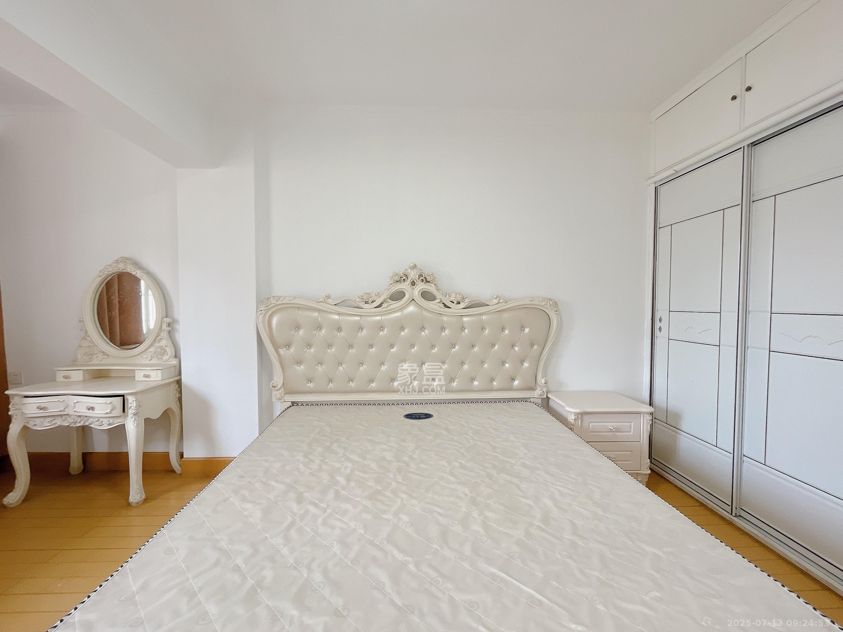 湘春路星沙农村商业银行宿舍(彭家井巷83号) 2室2厅1卫 2100.0元/月 湘春路星沙农村商业银行宿舍(彭家井巷83号) 2室2厅1卫 2100.0元/月室内图