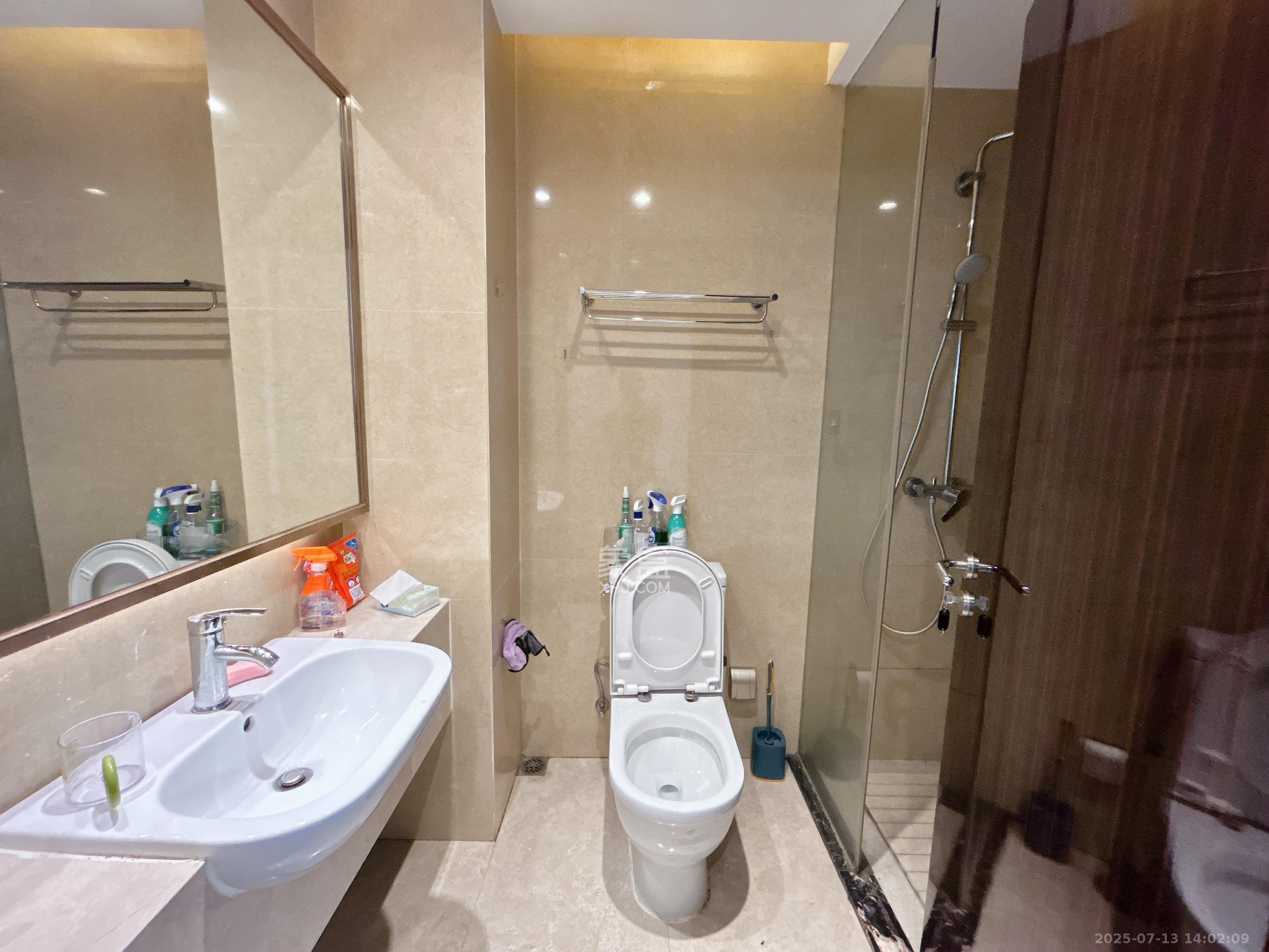 北辰定江洋  1室2厅3卫    7200.0元/月 北辰定江洋  1室2厅3卫    7200.0元/月室内图