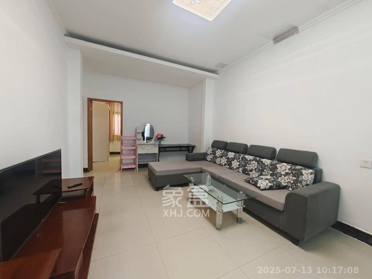 宝塔山私房散盘 1室1厅1卫 1400.0元/月 宝塔山私房散盘 1室1厅1卫 1400.0元/月室内图