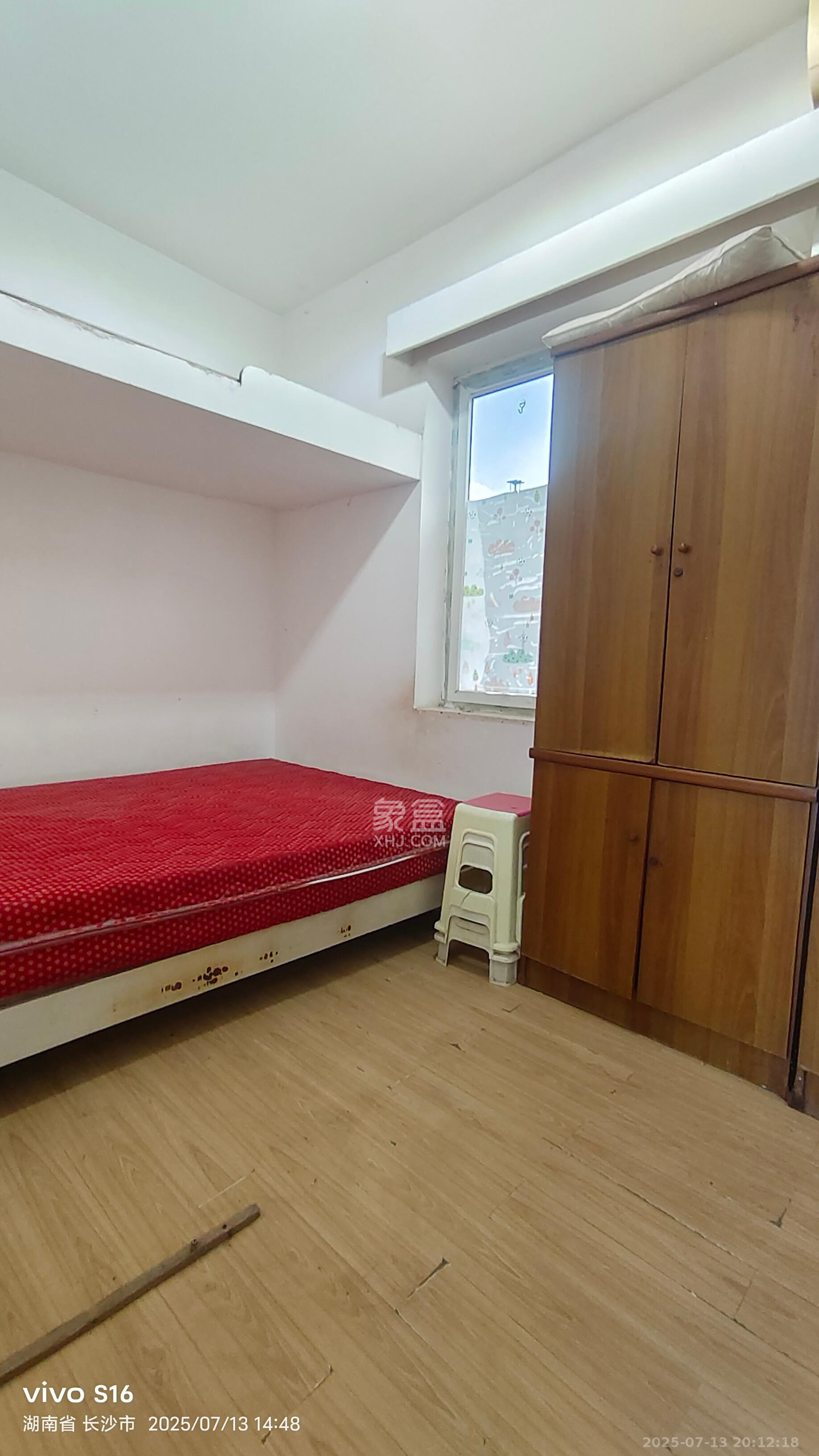 小瀛洲散盘  2室1厅1卫    1300.0元/月 小瀛洲散盘  2室1厅1卫    1300.0元/月室内图