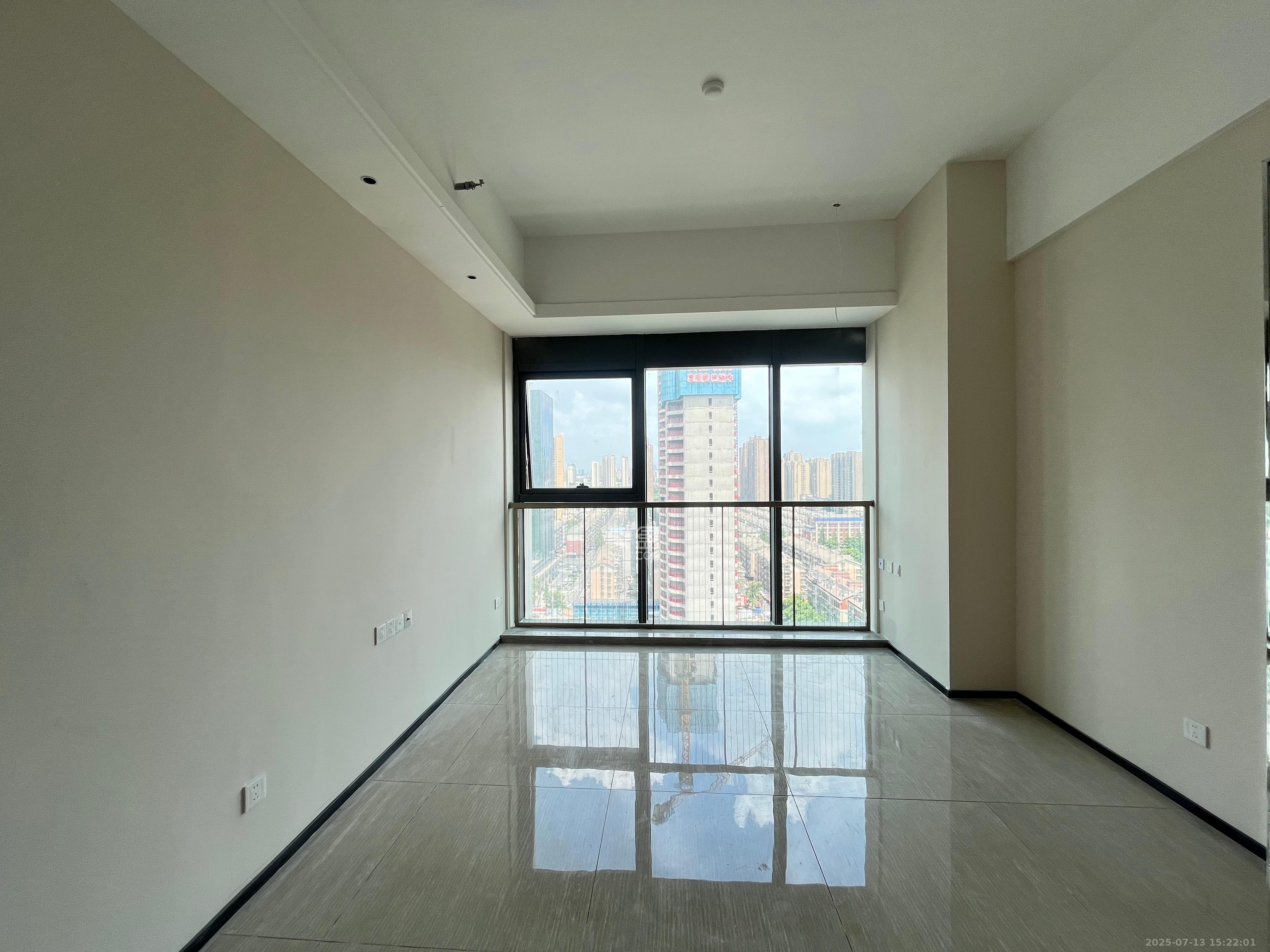 恒大珺悦府  1室1厅1卫    1800.0元/月 恒大珺悦府  1室1厅1卫    1800.0元/月室内图