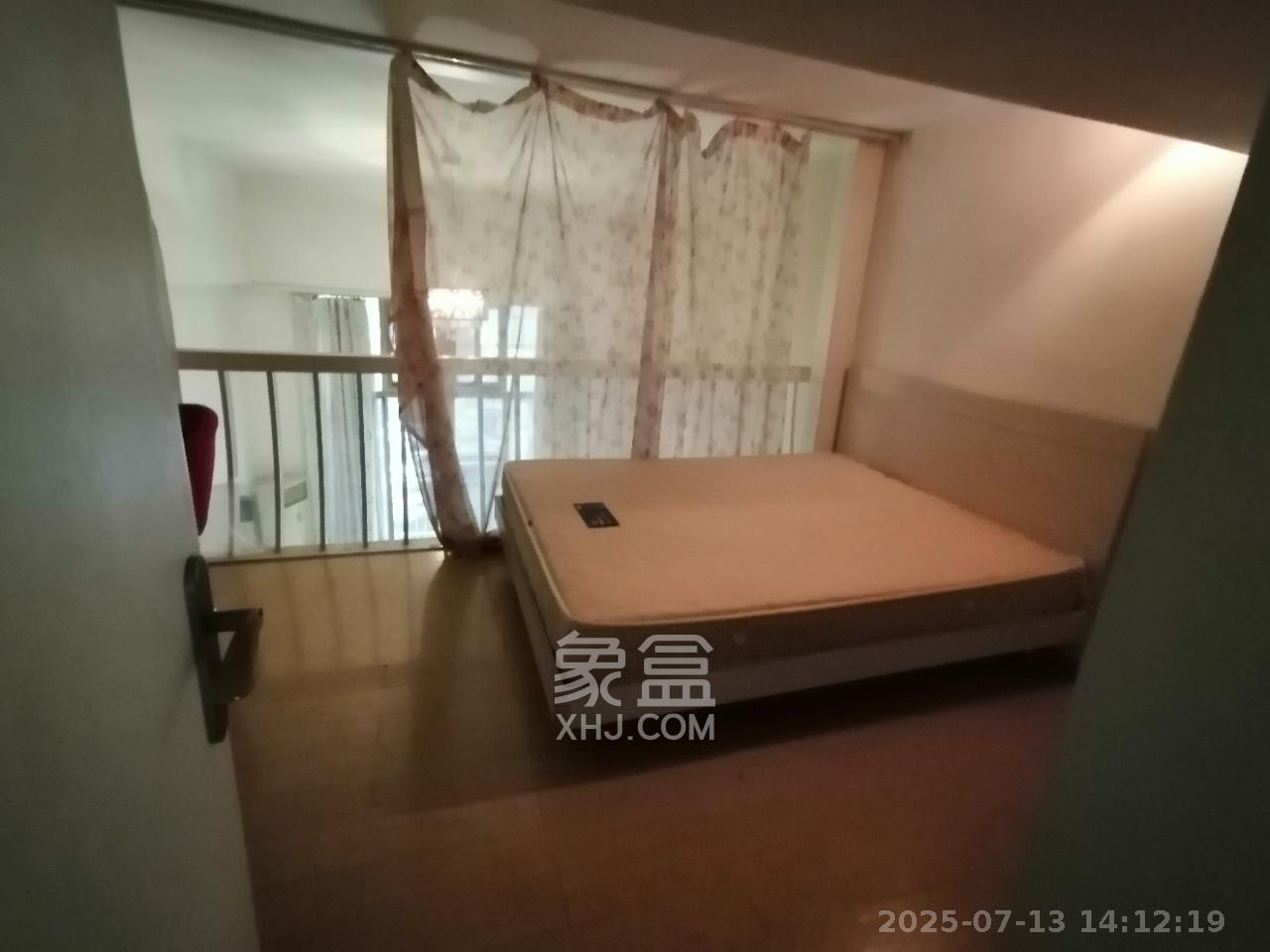 QQ生活馆  3室1厅1卫   2200.00元/月室内图