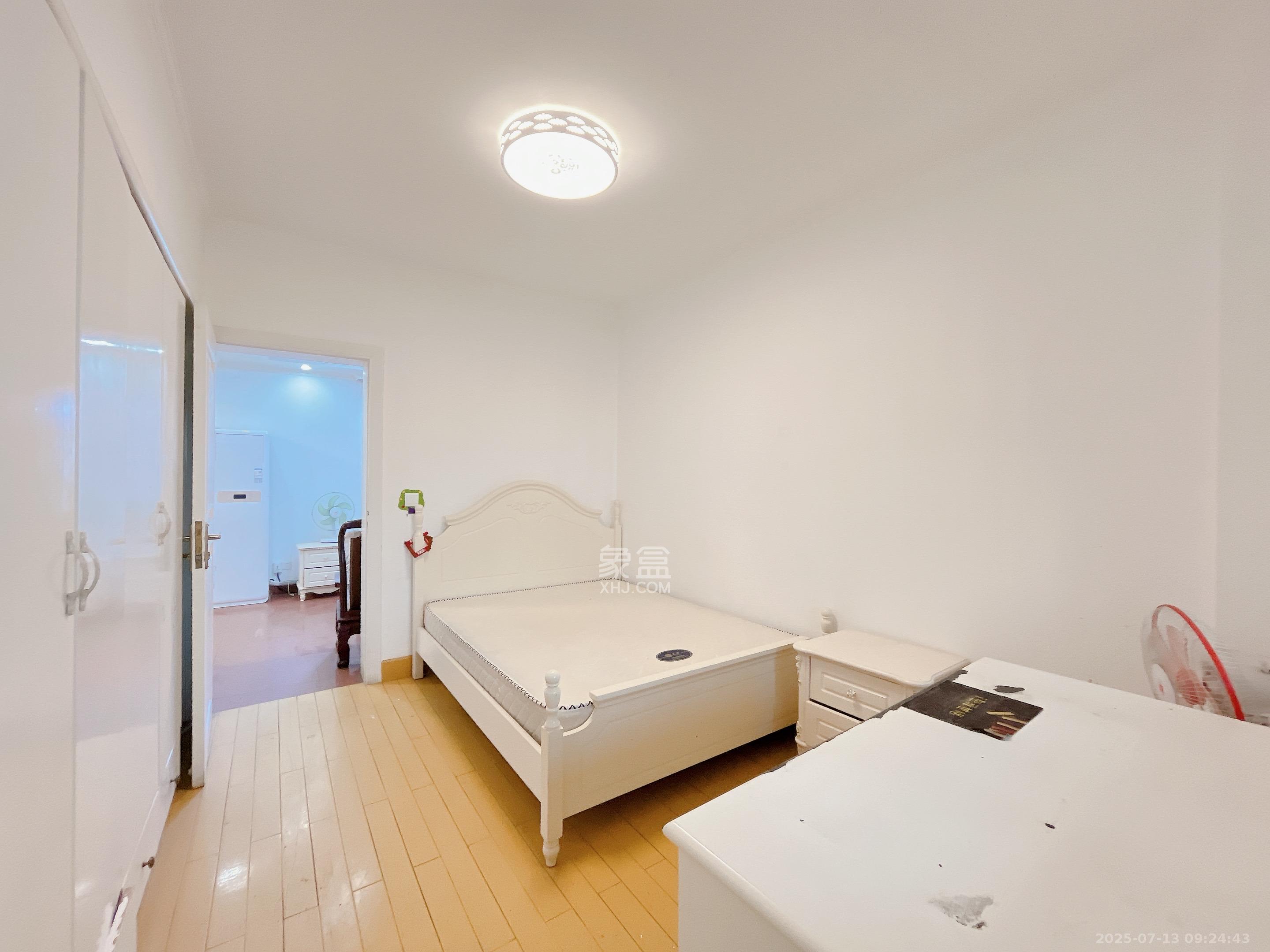 湘春路星沙农村商业银行宿舍(彭家井巷83号) 2室2厅1卫 2100.0元/月 湘春路星沙农村商业银行宿舍(彭家井巷83号) 2室2厅1卫 2100.0元/月室内图