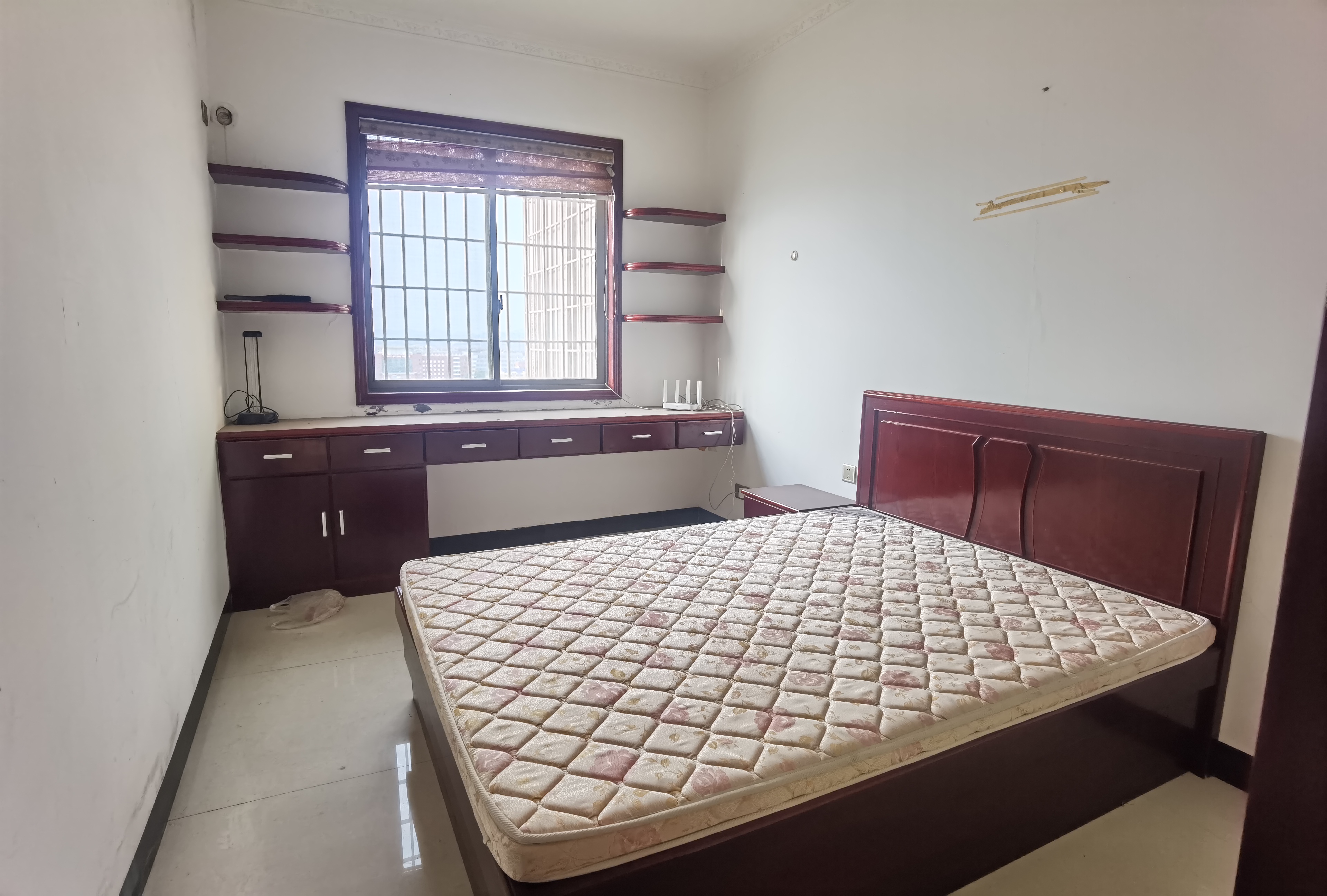 百花好望角 2室2厅2卫 43.8万 百花好望角 2室2厅2卫 43.8万客厅