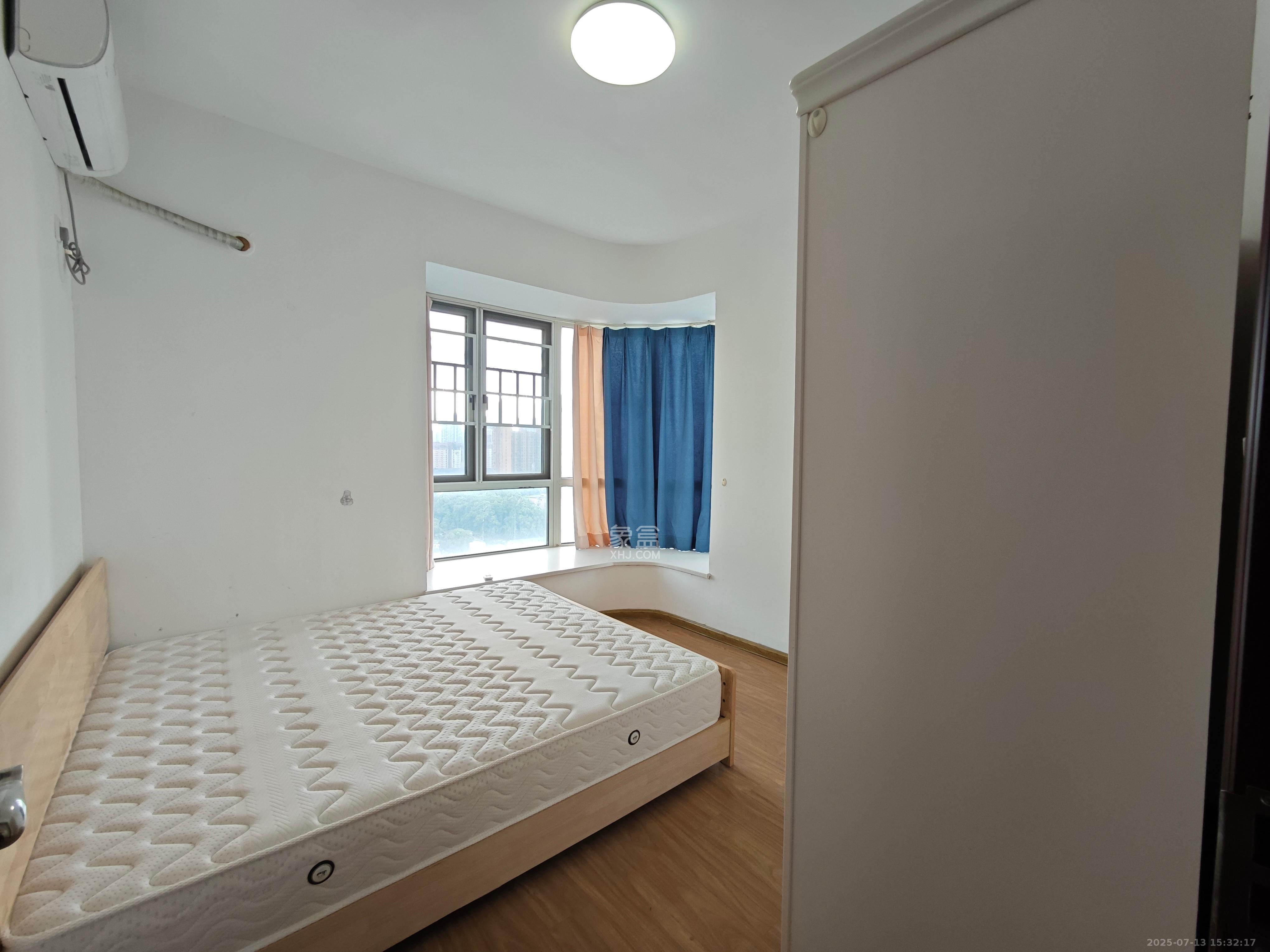 五矿万境水岸五期(五矿万境水岸文苑)  3室2厅1卫    2300.0元/月 五矿万境水岸五期(五矿万境水岸文苑)  3室2厅1卫    2300.0元/月室内图