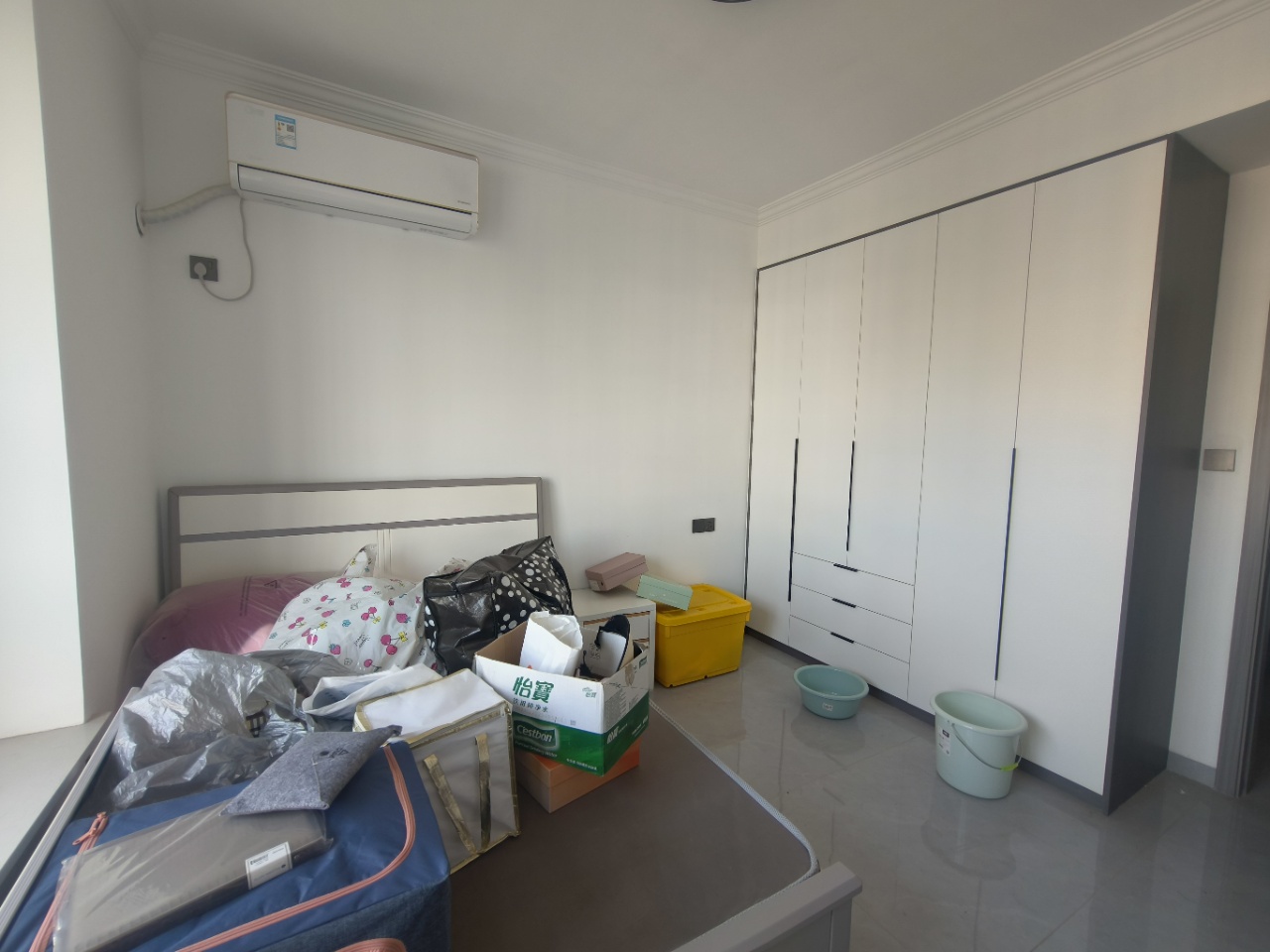 金山俪园 2室1厅1卫 1700.0元/月 金山俪园 2室1厅1卫 1700.0元/月室内图