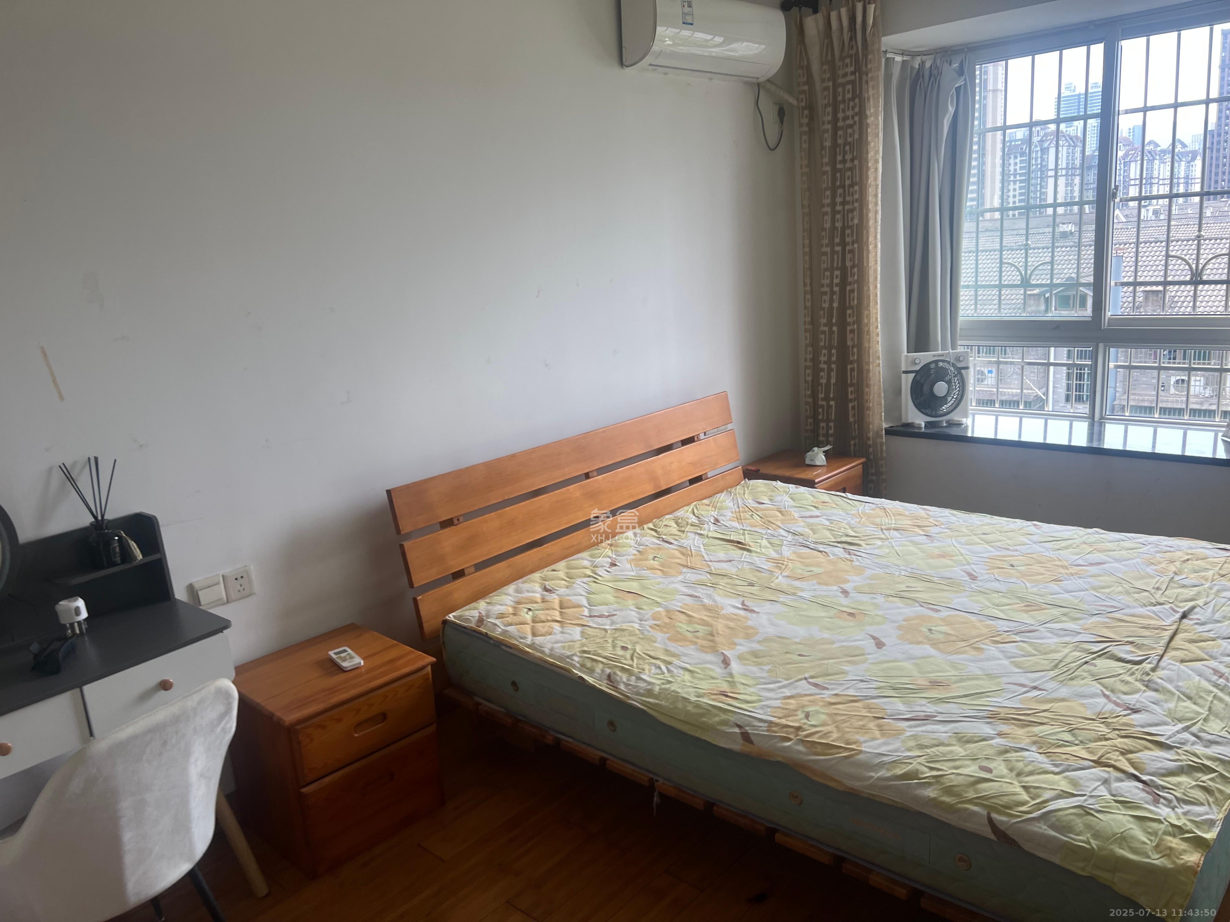 七里营老电表厂宿舍  3室1厅2卫   2200.00元/月室内图