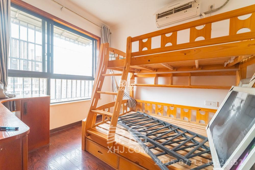 华润凤凰城三期 3室2厅2卫 2400.0元/月 华润凤凰城三期 3室2厅2卫 2400.0元/月室内图