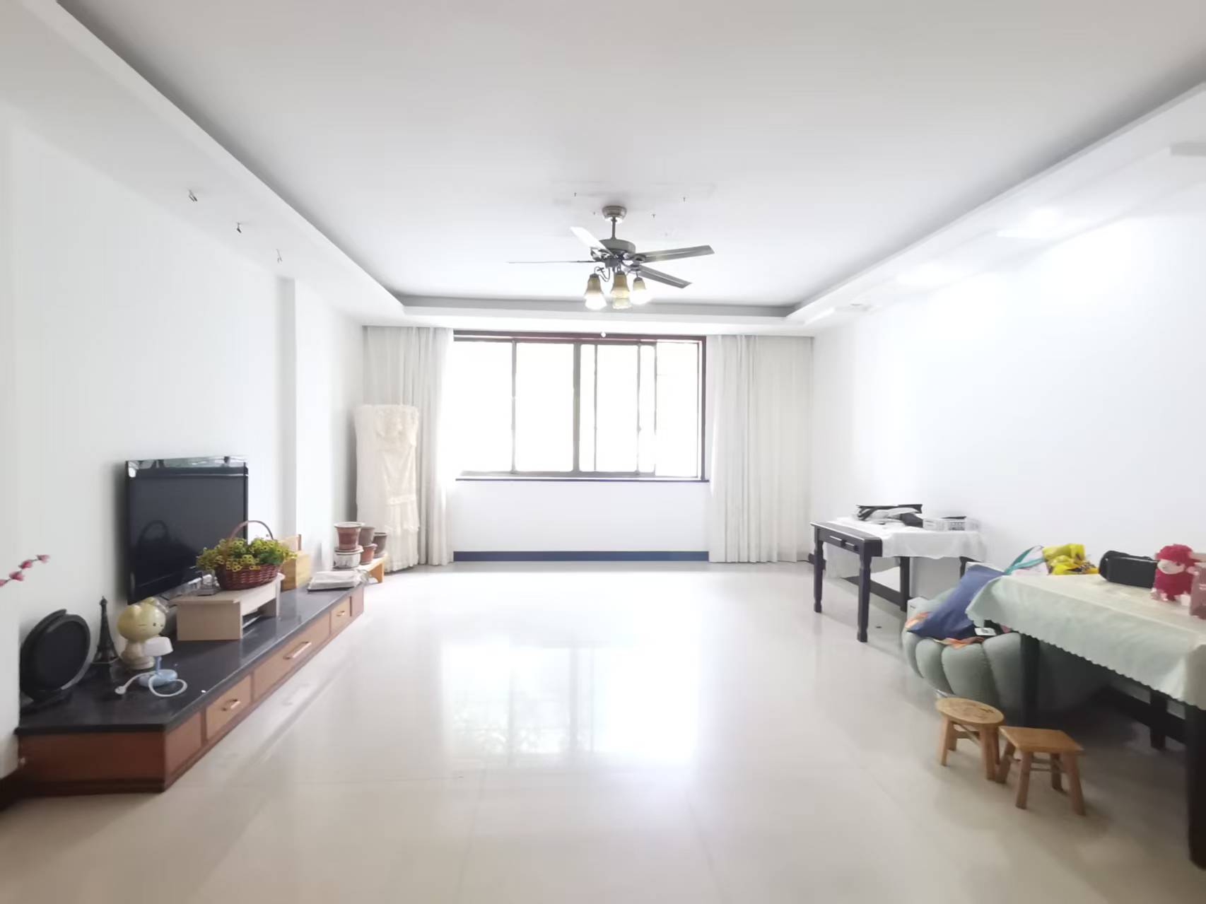 教师新村  3室2厅2卫   91.80万户型图