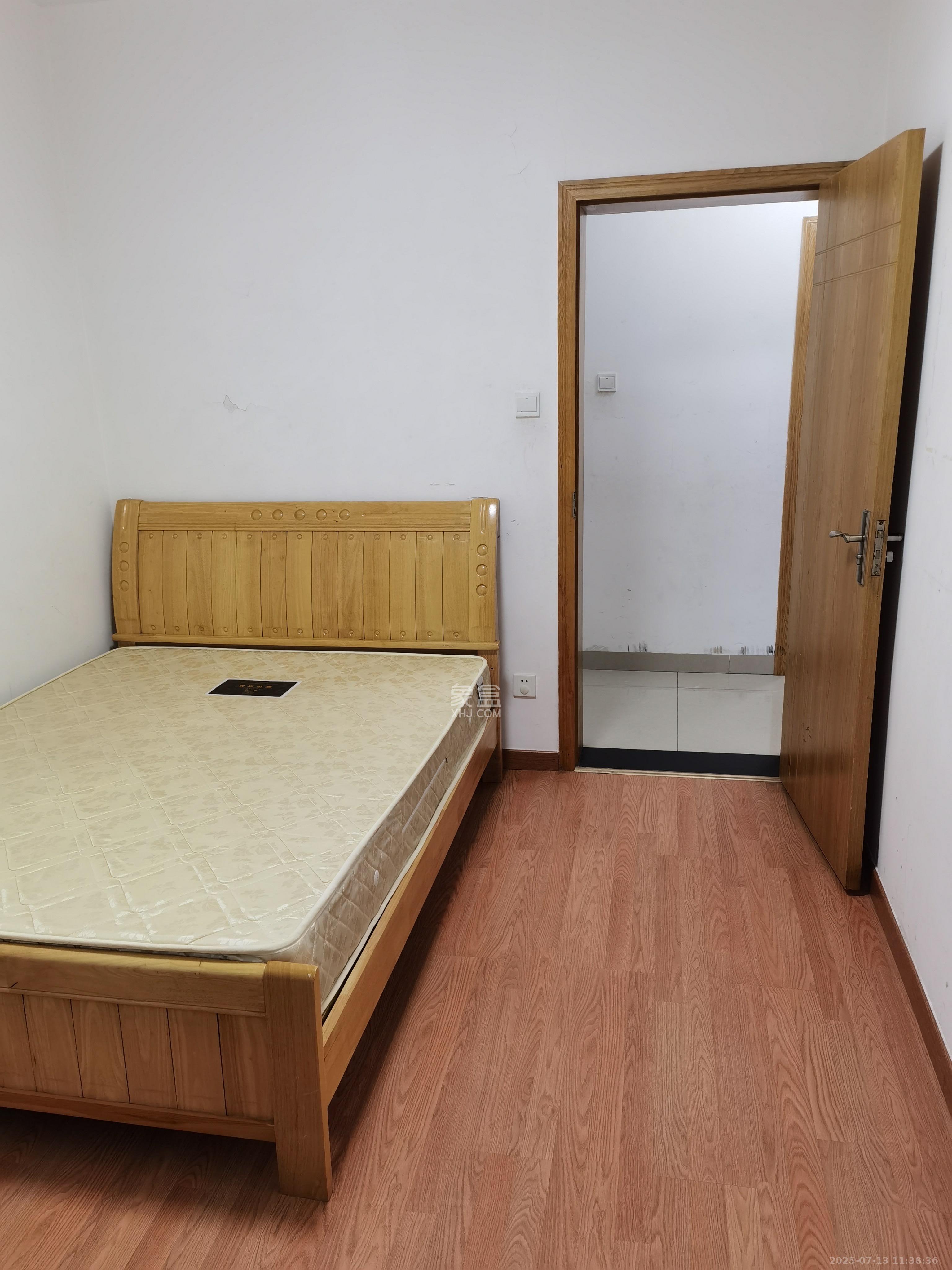 融科东南海 4室2厅2卫 2850.0元/月 融科东南海 4室2厅2卫 2850.0元/月室内图