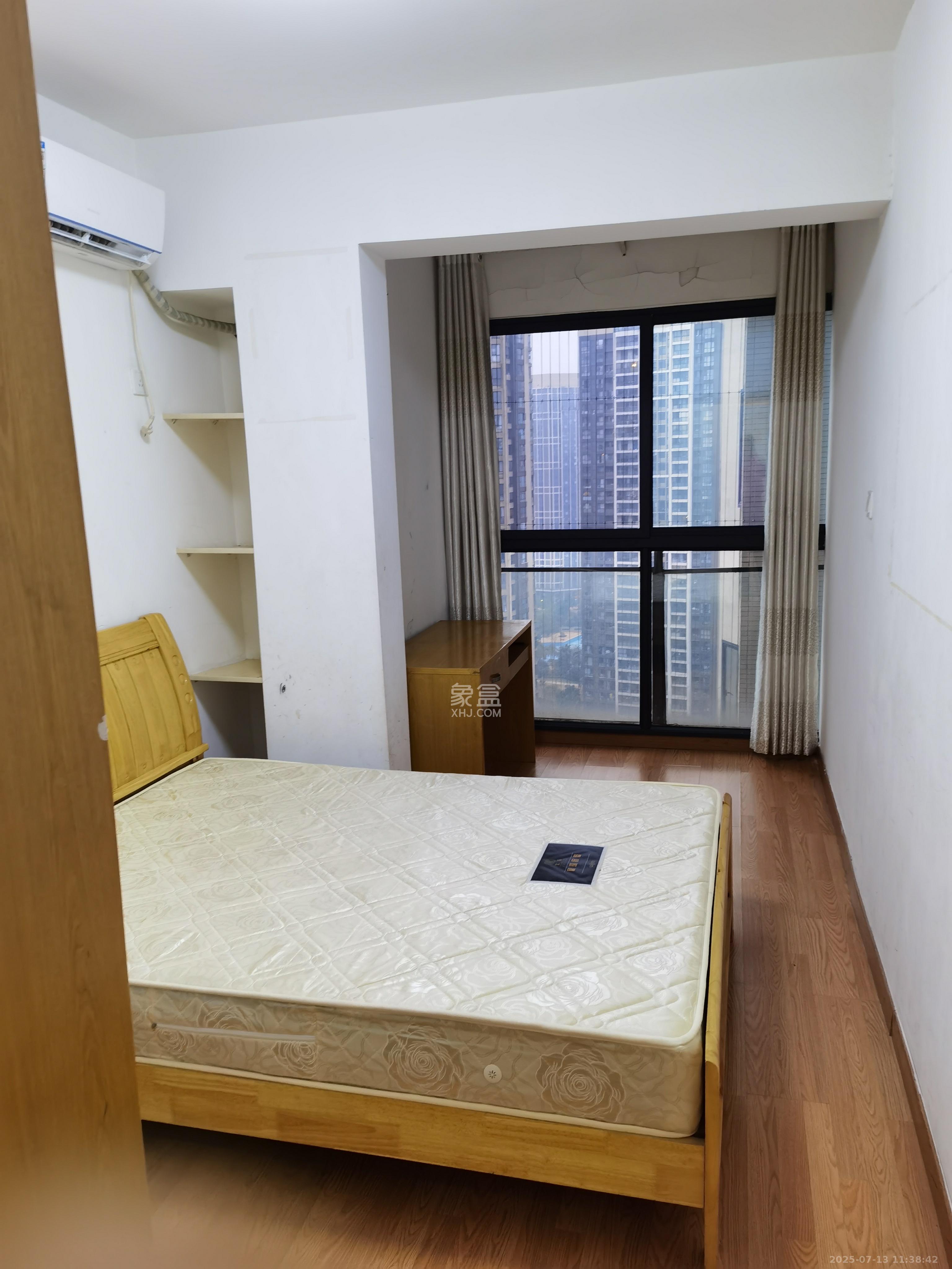 融科东南海 4室2厅2卫 2850.0元/月 融科东南海 4室2厅2卫 2850.0元/月室内图