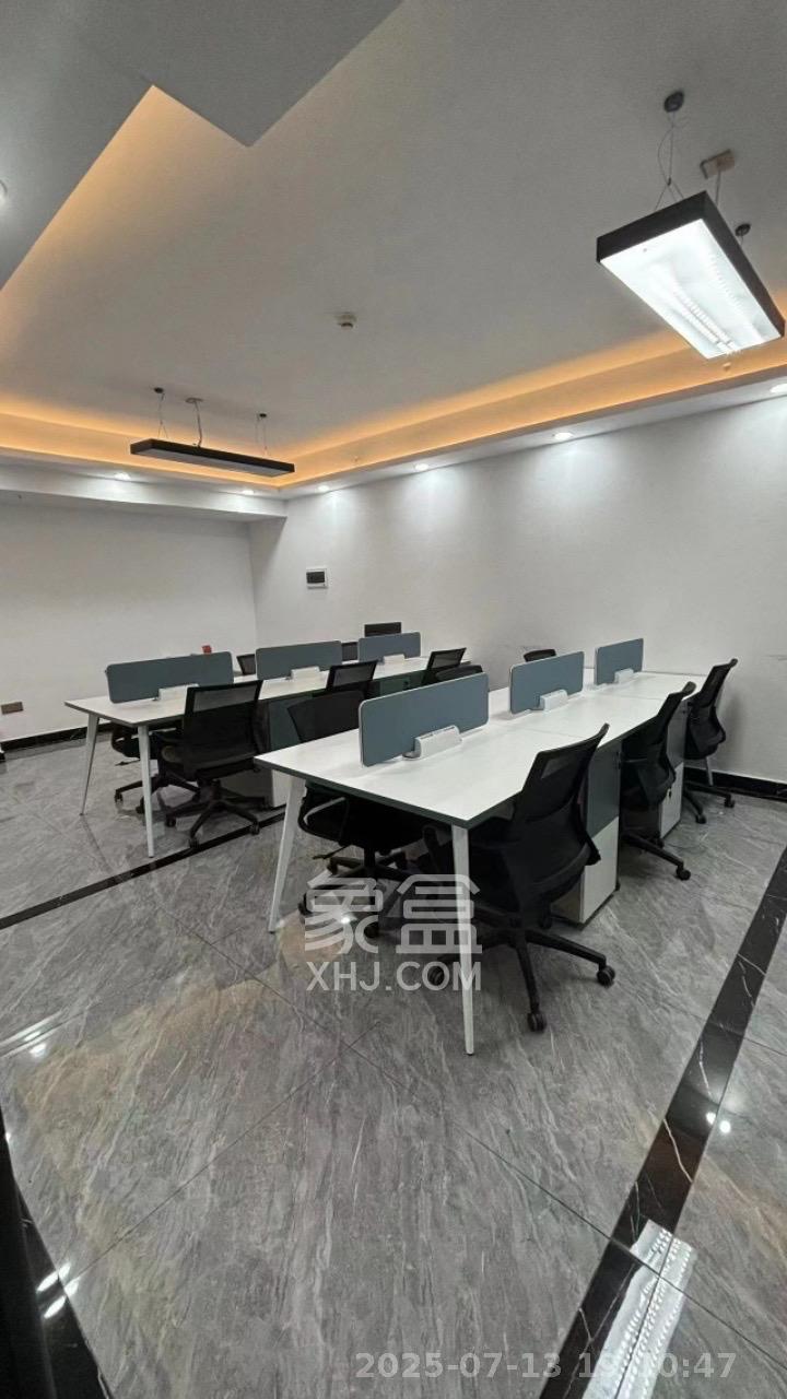 嘉盛国际广场  2室0厅1卫    7500.0元/月室内图