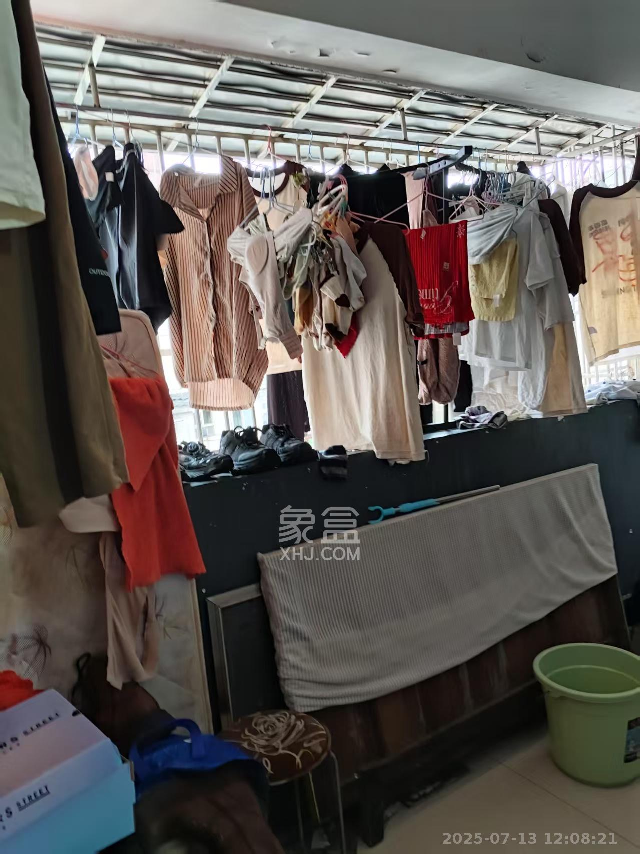 家兴公寓(洪家井) 2室1厅1卫 2000.0元/月 家兴公寓(洪家井) 2室1厅1卫 2000.0元/月室内图