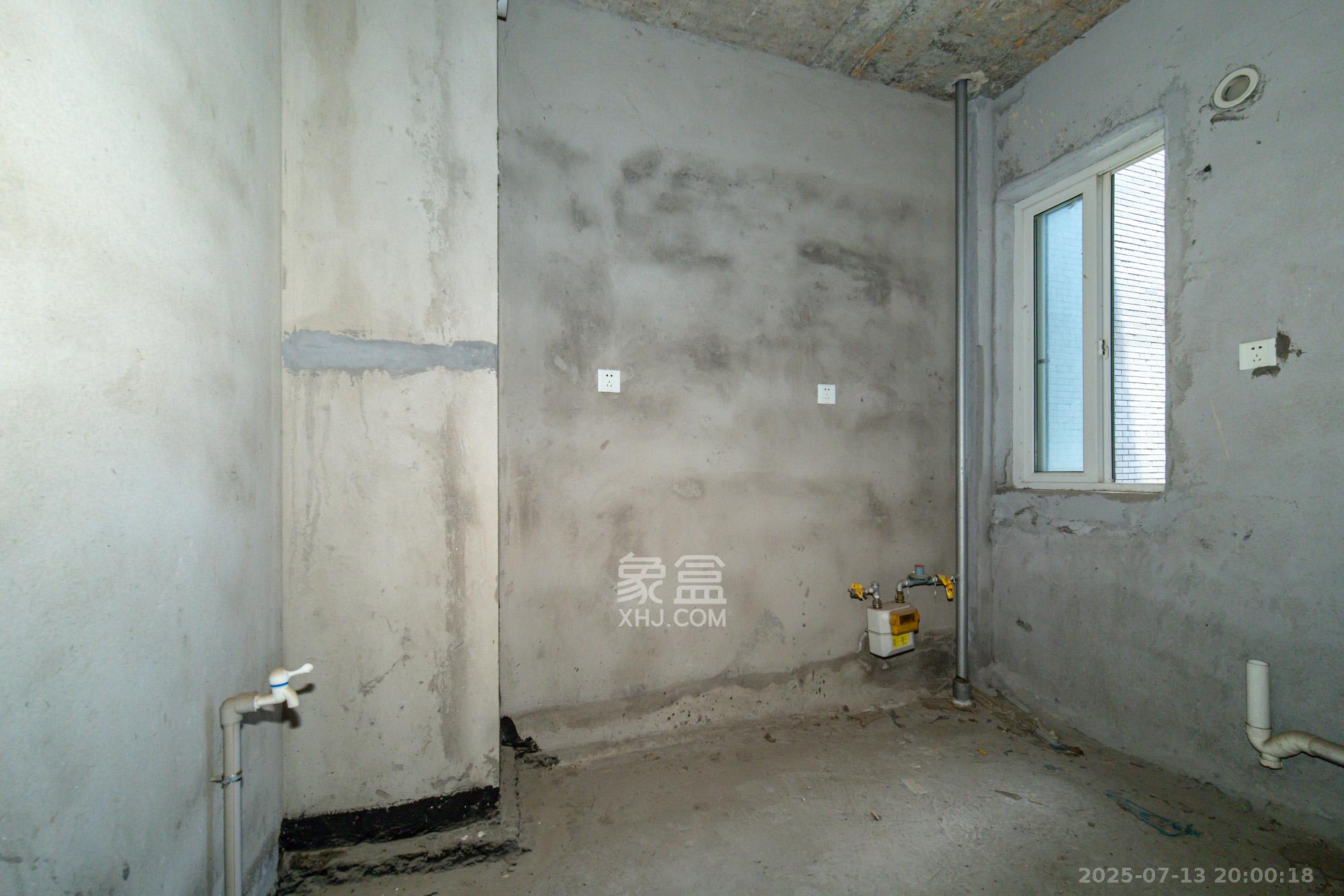 时代星城  2室2厅1卫    35.0万厨房