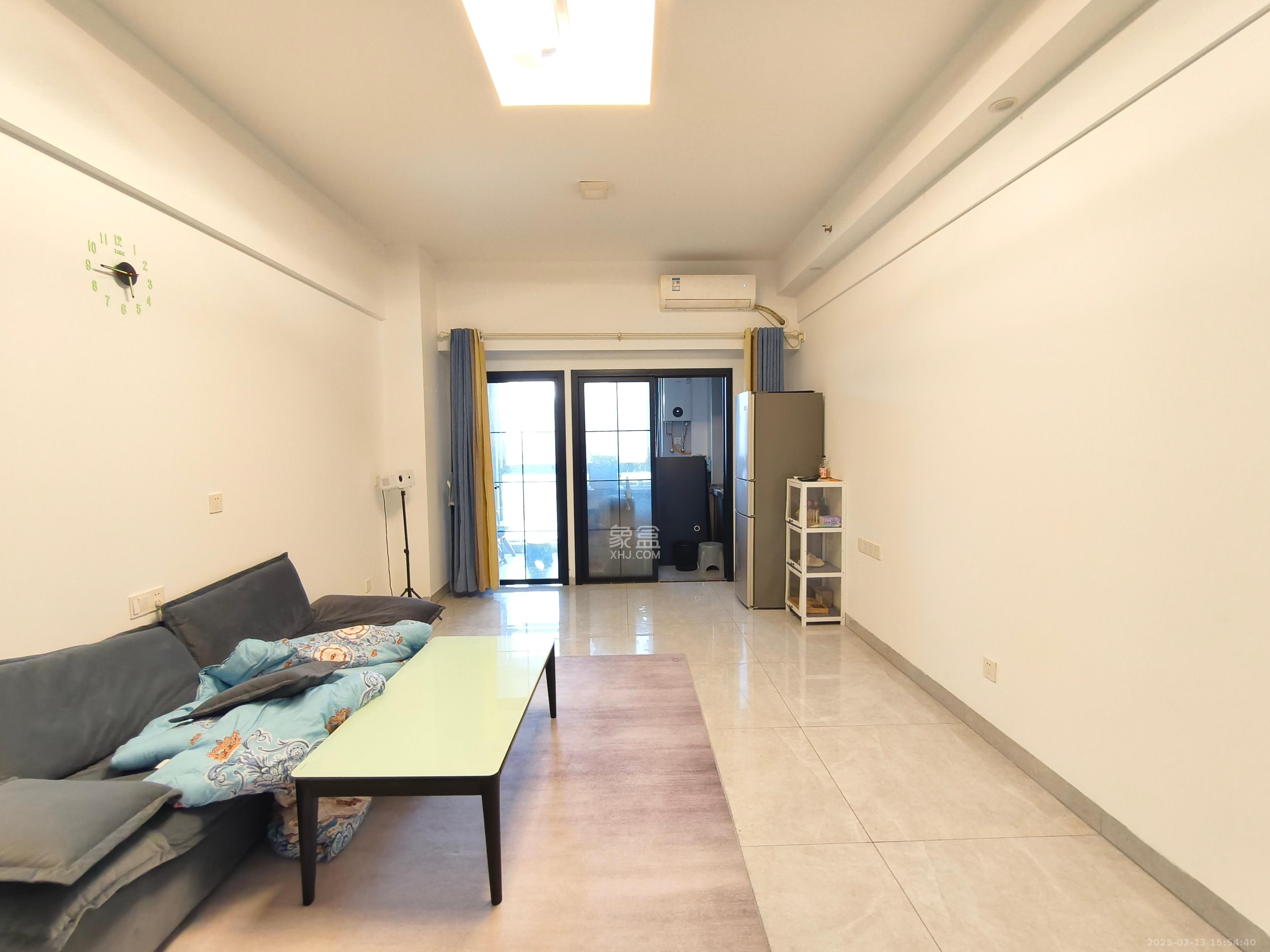 明发国际城 1室0厅0卫 1300.0元/月 明发国际城 1室0厅0卫 1300.0元/月室内图