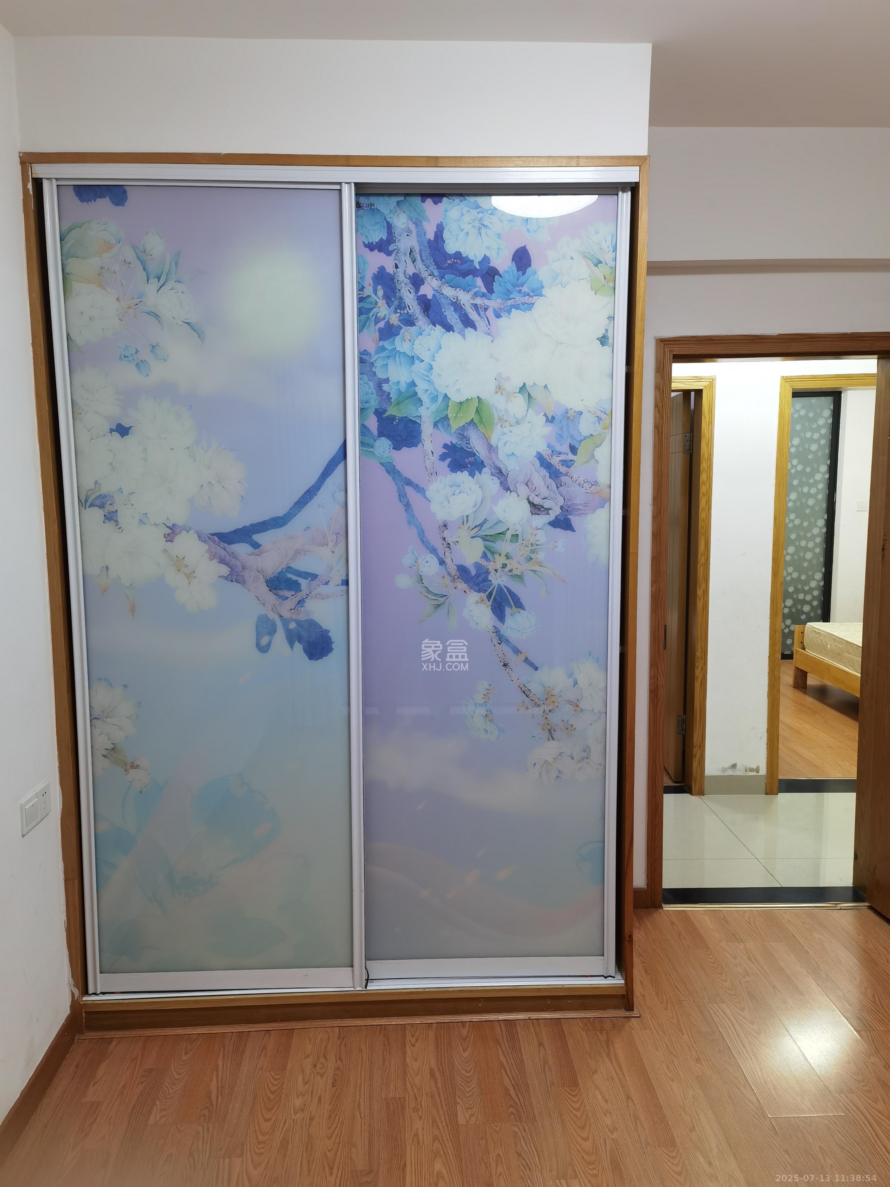 融科东南海 4室2厅2卫 2850.0元/月 融科东南海 4室2厅2卫 2850.0元/月室内图