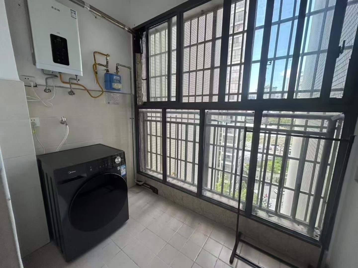 维港御景湾  2室1厅1卫    1500.0元/月室内图