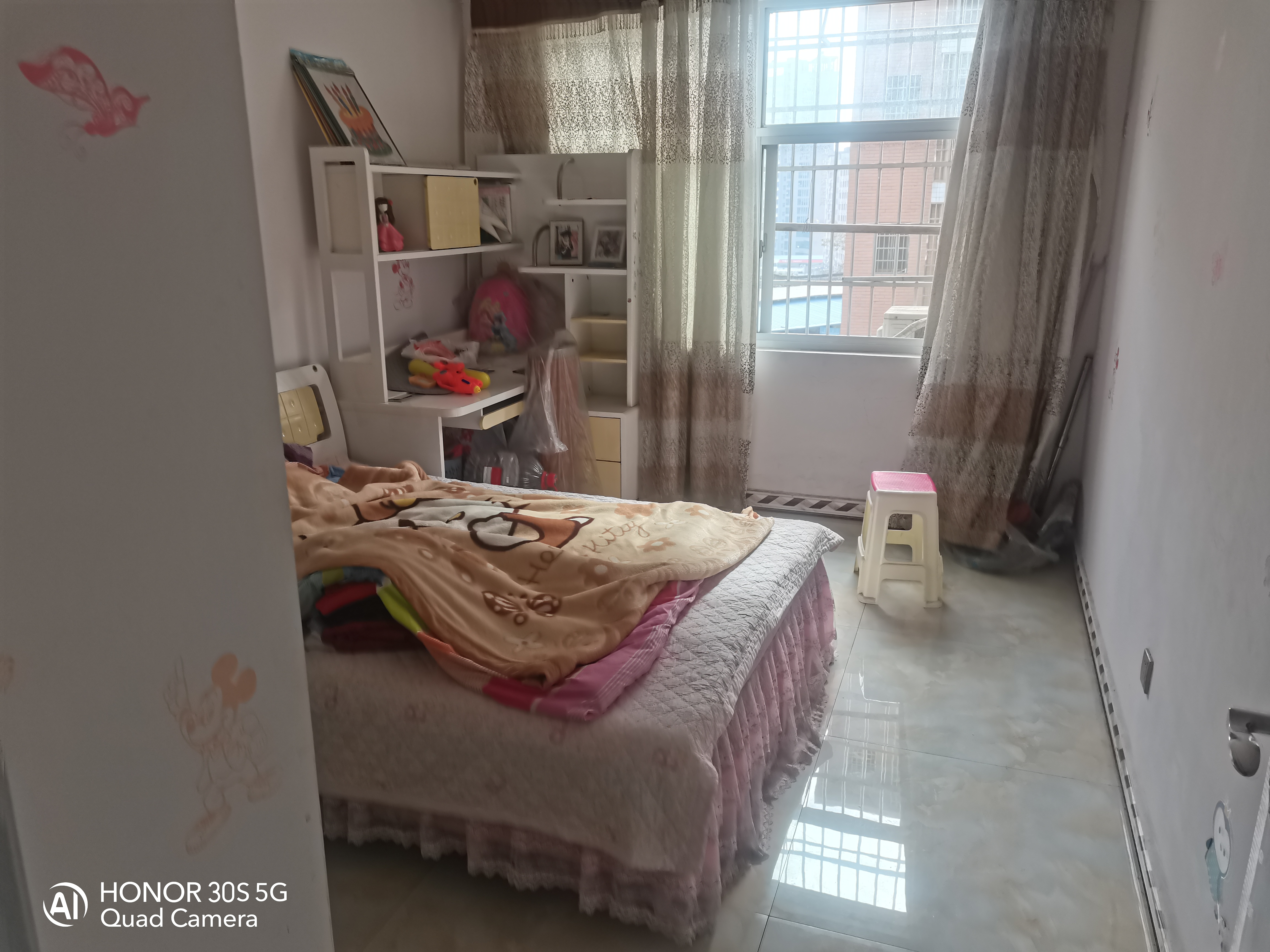 龙庭贵筑  3室2厅2卫    1800.0元/月 龙庭贵筑  3室2厅2卫    1800.0元/月室内图