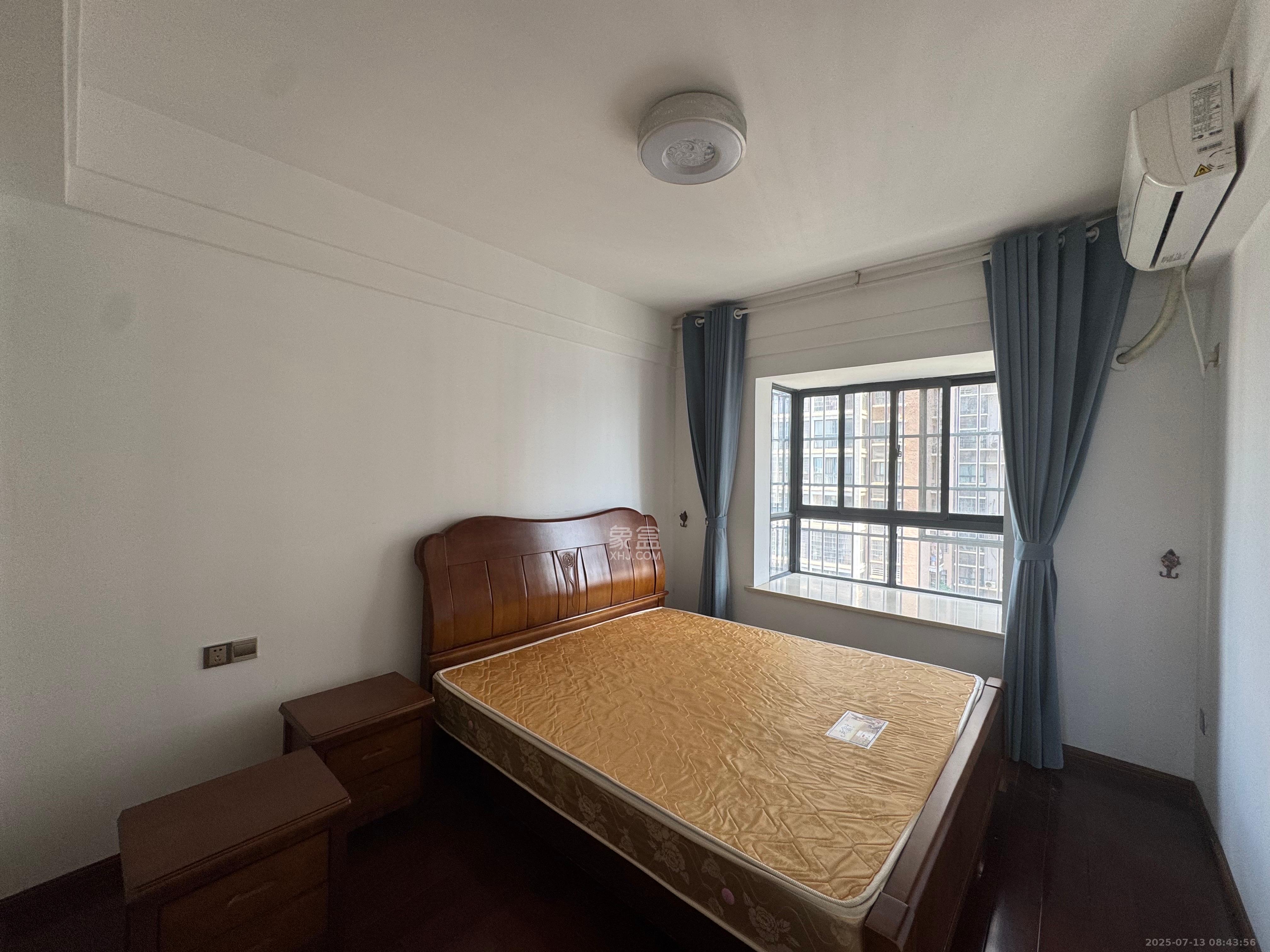 曙光领峰(曙光家园) 3室1厅1卫 3500.0元/月 曙光领峰(曙光家园) 3室1厅1卫 3500.0元/月室内图