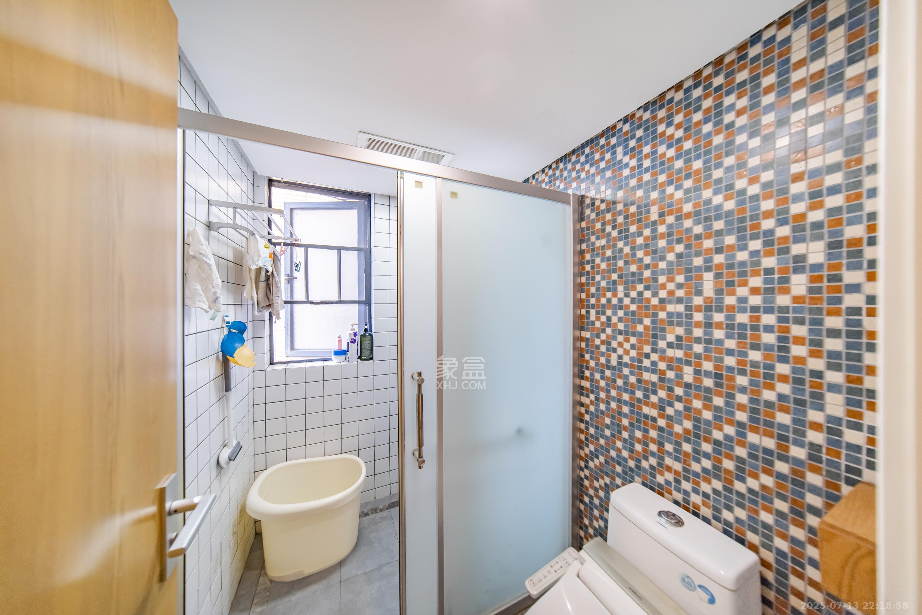 湘熙水郡(观澜海赋家园)  3室2厅1卫    115.0万 湘熙水郡(观澜海赋家园)  3室2厅1卫    115.0万卫生间