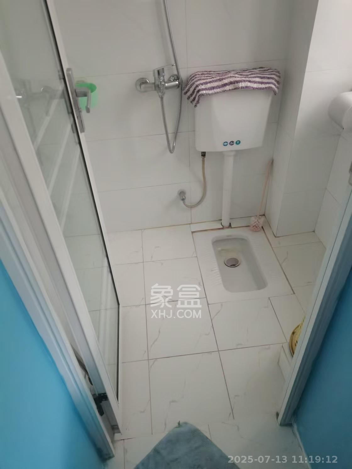 乔庄社区 1室1厅1卫 1500.0元/月 乔庄社区 1室1厅1卫 1500.0元/月室内图