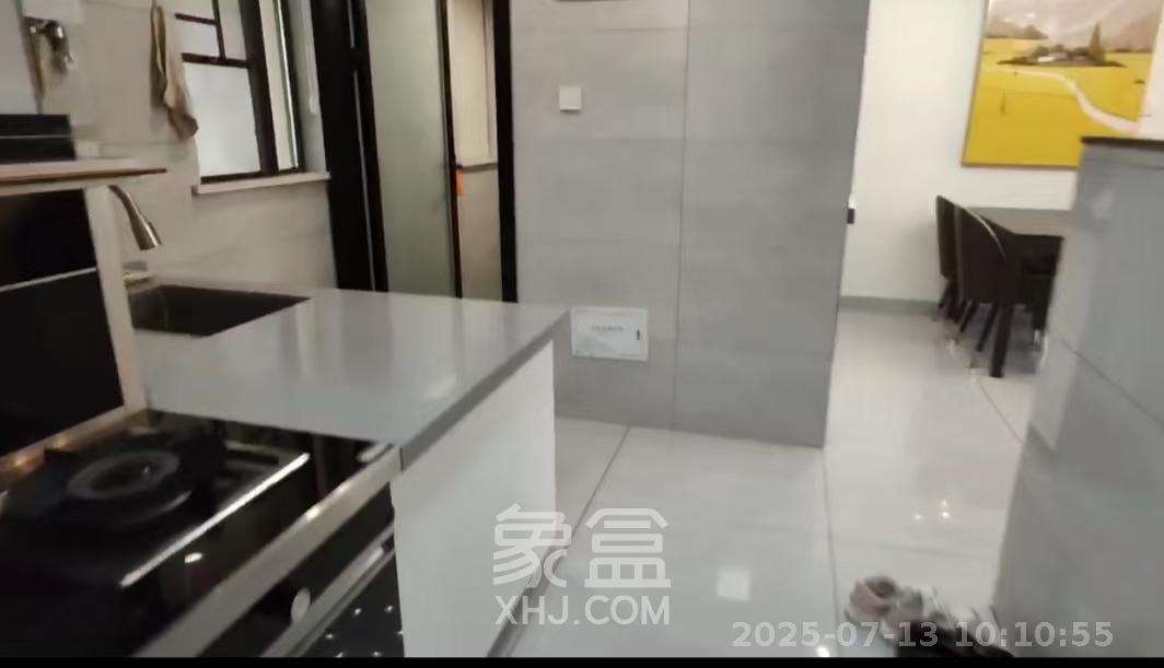 梅溪正荣府  2室2厅2卫   2200.00元/月室内图