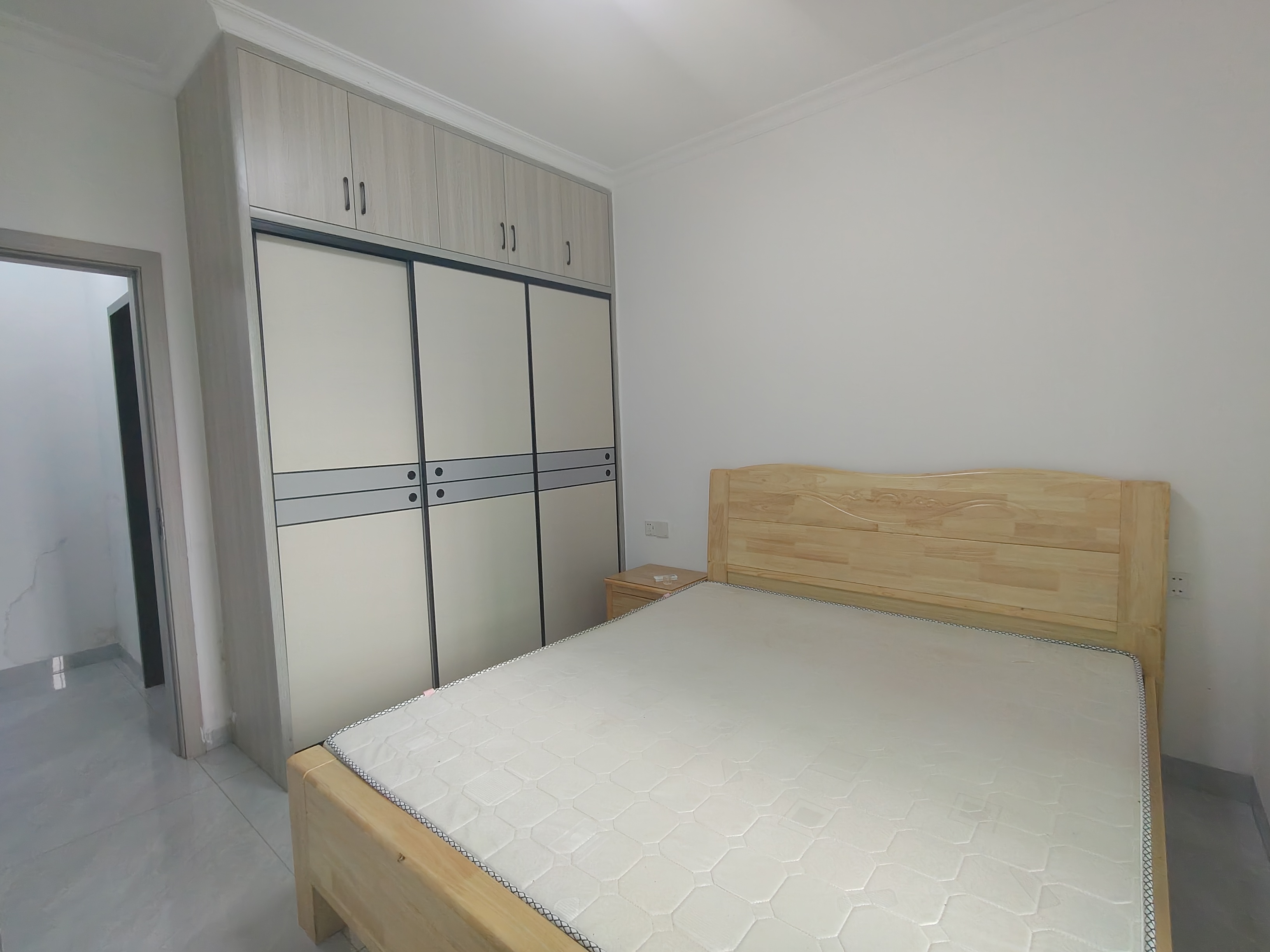 长湖新村  2室2厅1卫    1350.0元/月室内图