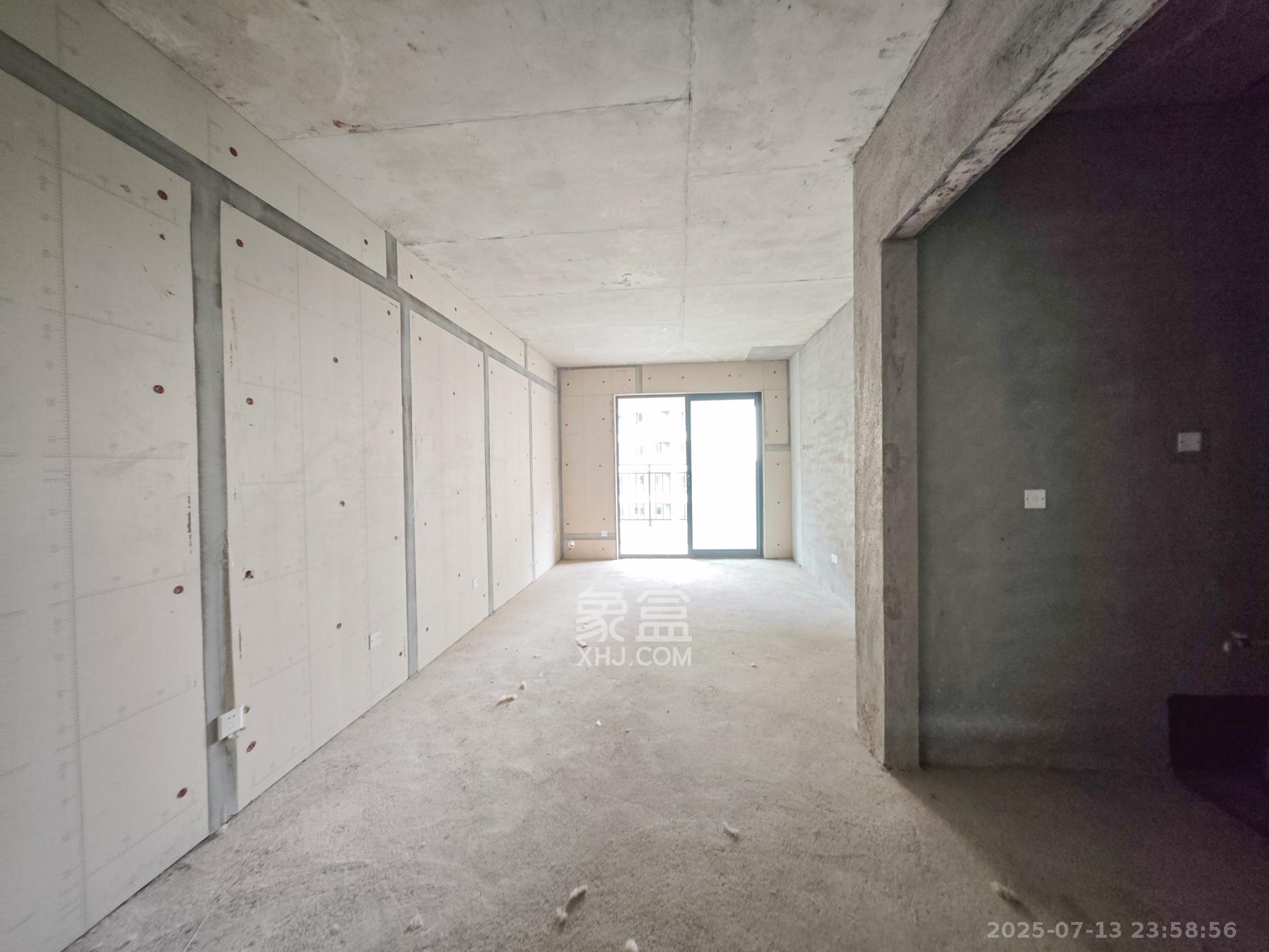 东原启城  3室2厅1卫    40.0万 东原启城  3室2厅1卫    40.0万客厅