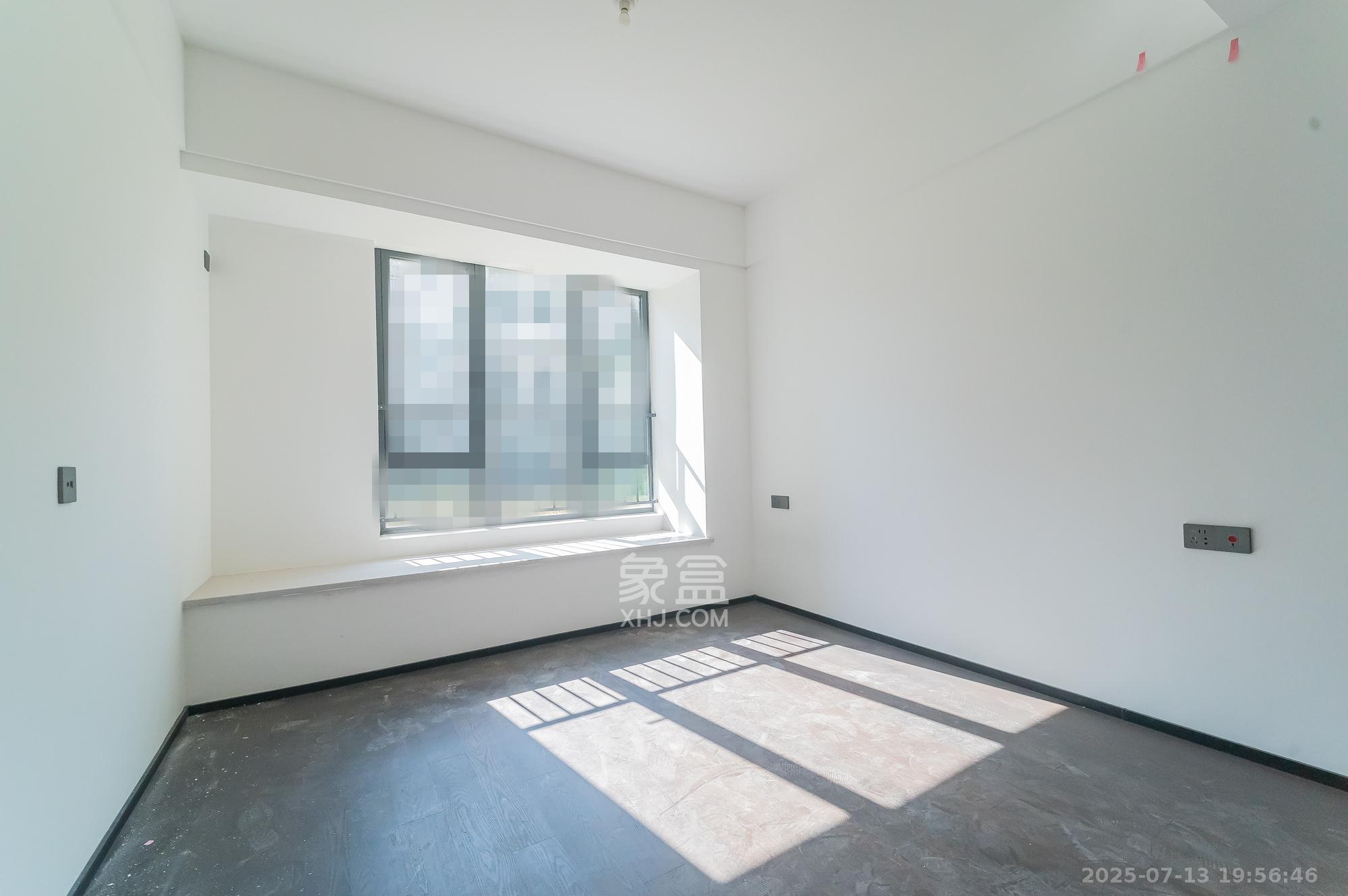 万科松湖天地  3室2厅2卫    139.6万卧室