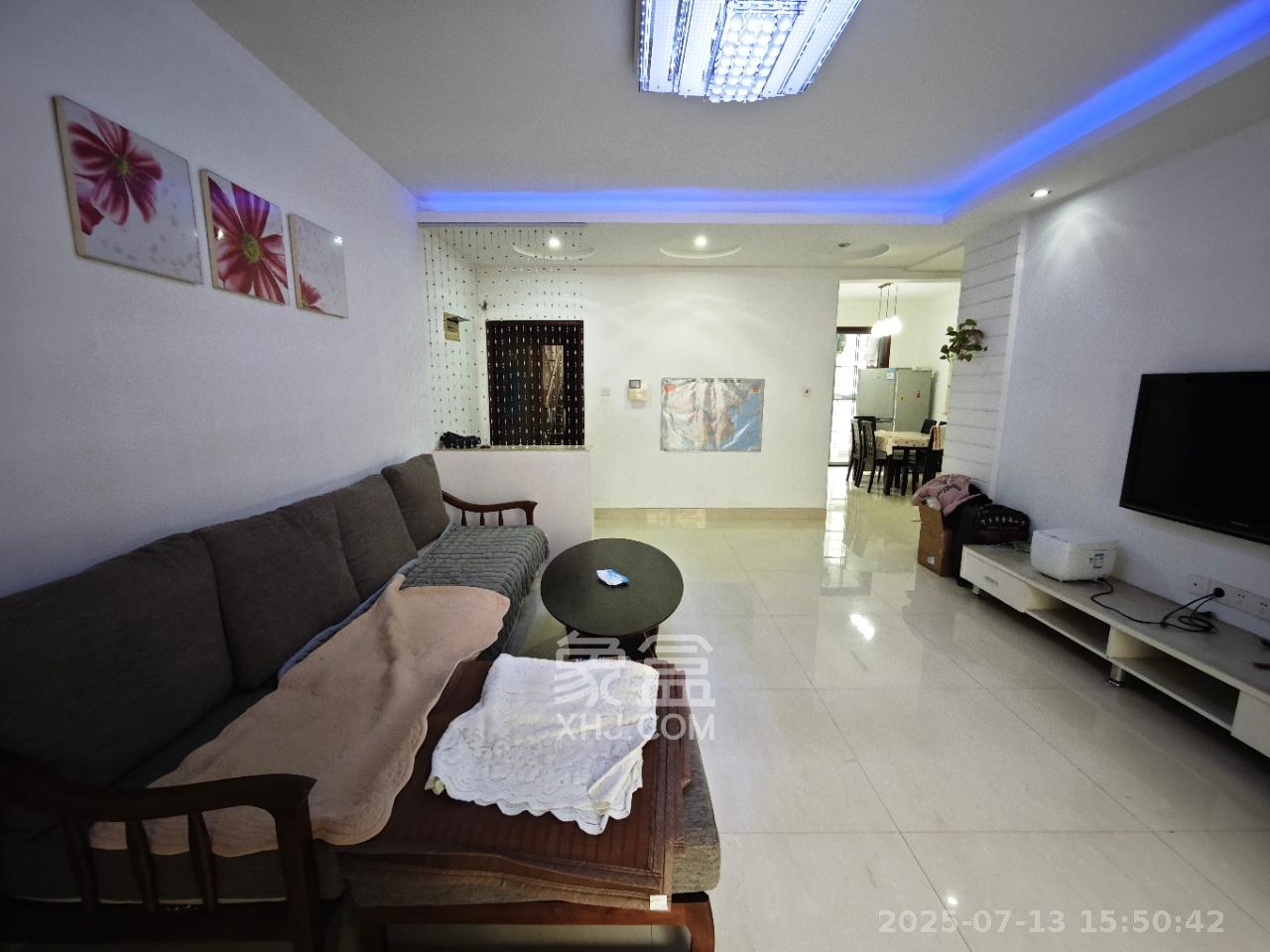 西子湖畔沃府  4室2厅2卫    2900.0元/月 西子湖畔沃府  4室2厅2卫    2900.0元/月室内图