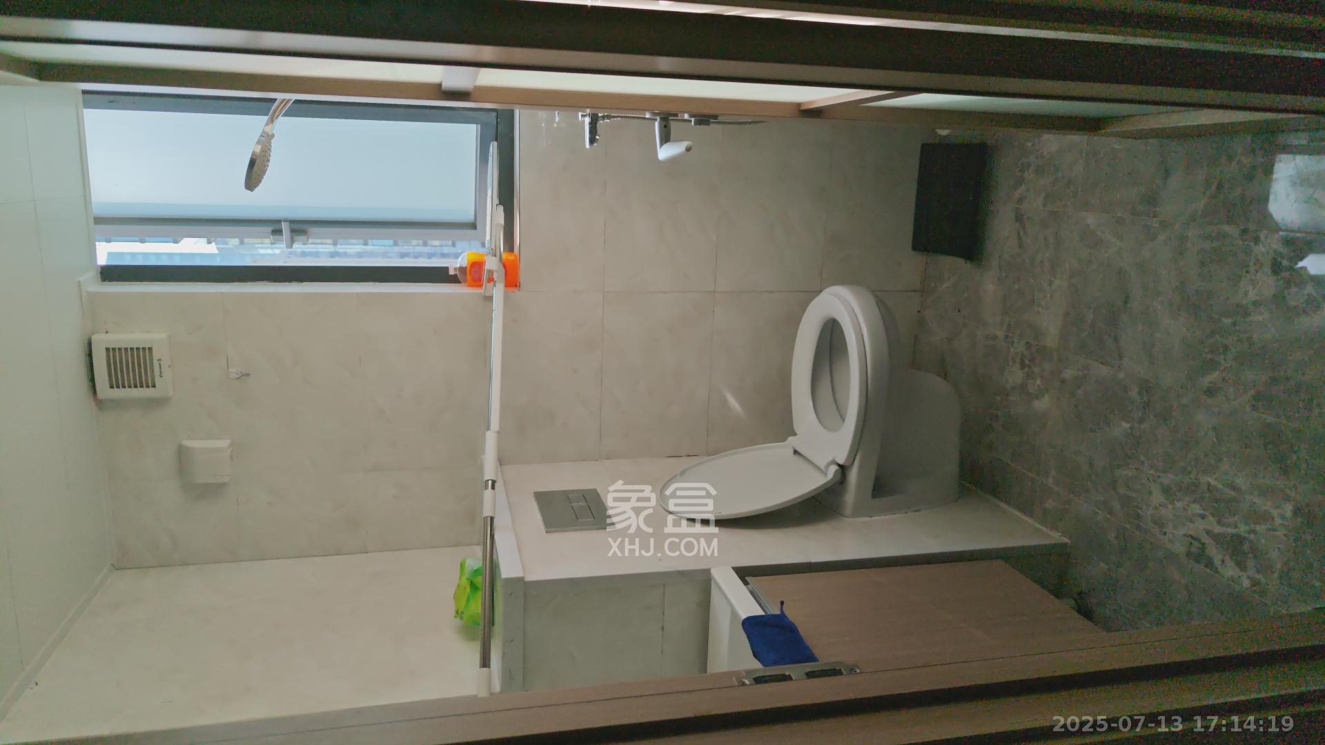 卓越浅水湾  3室2厅2卫   2100.00元/月室内图