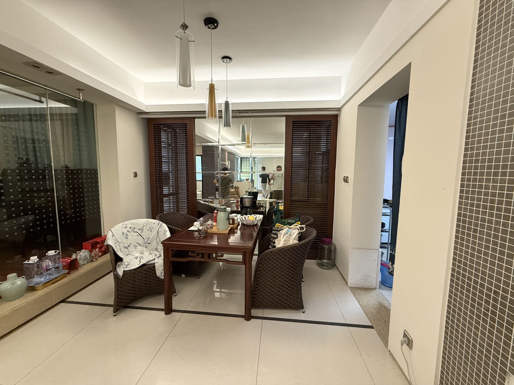 海岸壹号 4室2厅2卫 5200.0元/月 海岸壹号 4室2厅2卫 5200.0元/月室内图