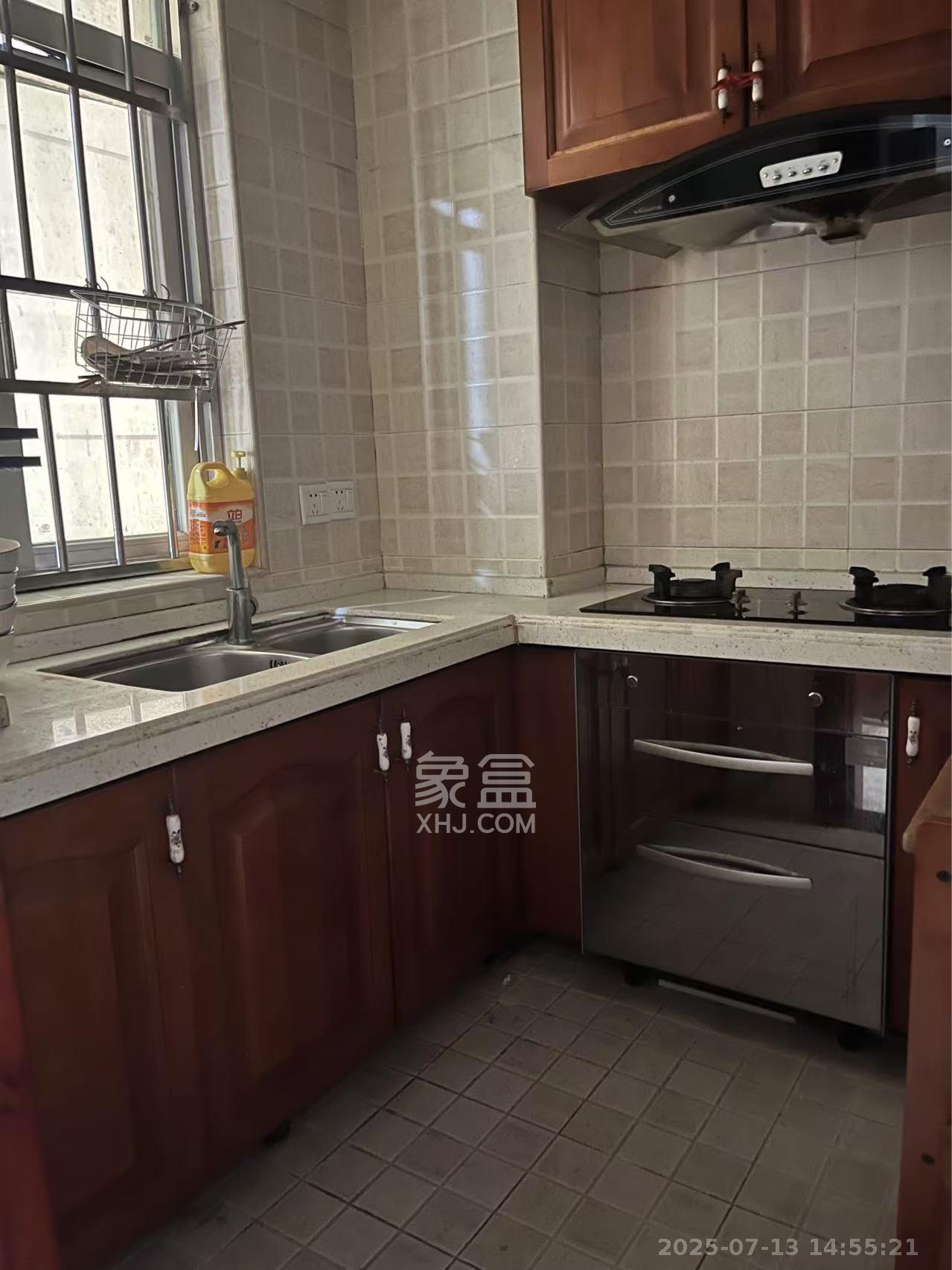 湘水和天下 2室1厅1卫 1900.0元/月 湘水和天下 2室1厅1卫 1900.0元/月室内图