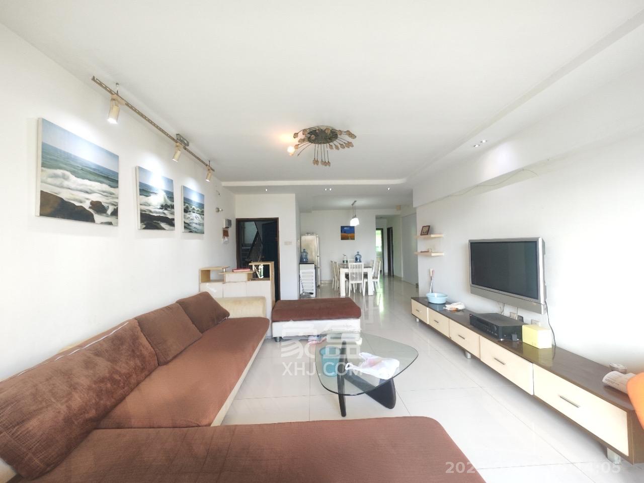 恩瑞麓山名园(龙王港小区)  3室2厅1卫    2000.0元/月 恩瑞麓山名园(龙王港小区)  3室2厅1卫    2000.0元/月室内图