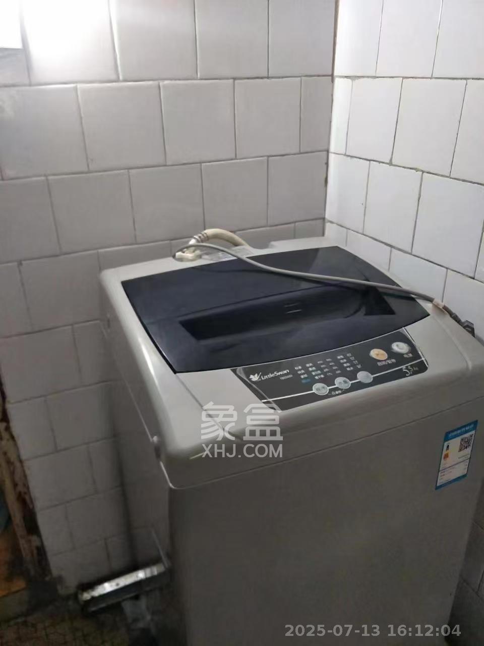 文艺新村  1室0厅0卫    1200.0元/月室内图